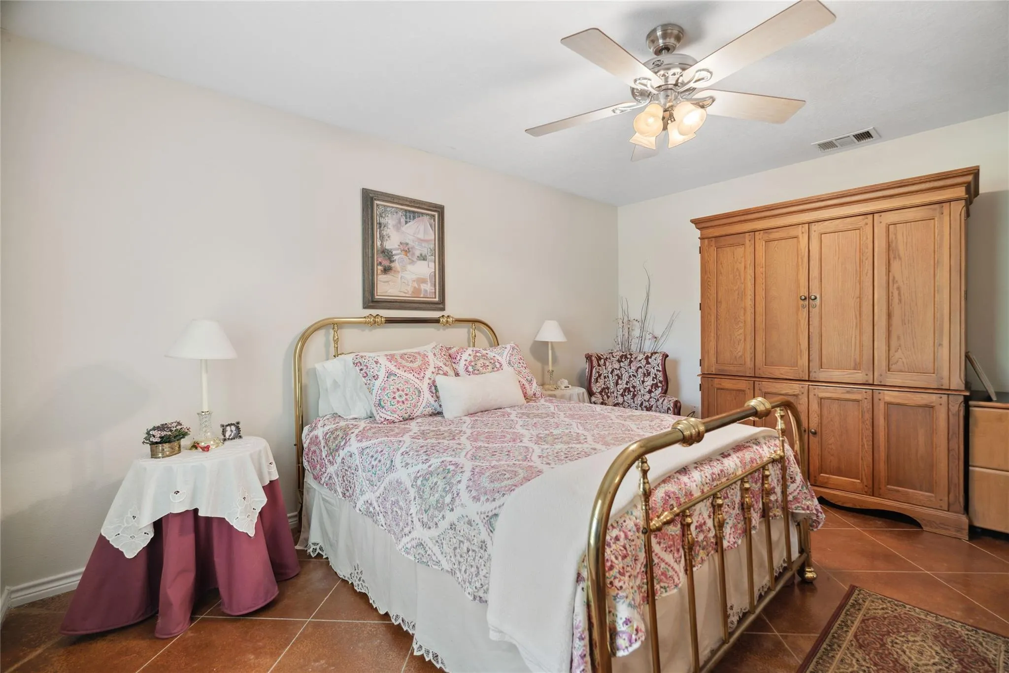 1009 Oakridge Road