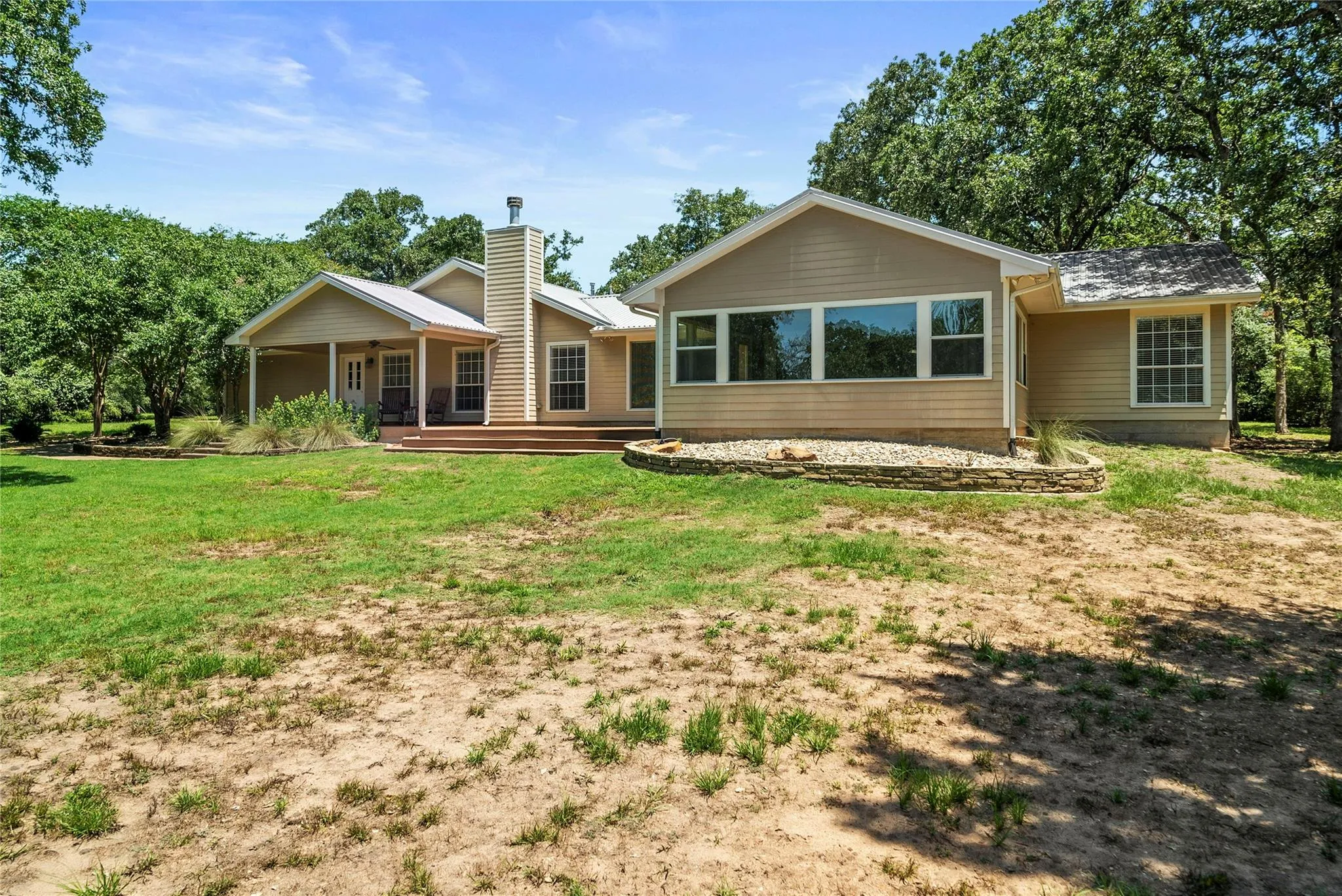1009 Oakridge Road