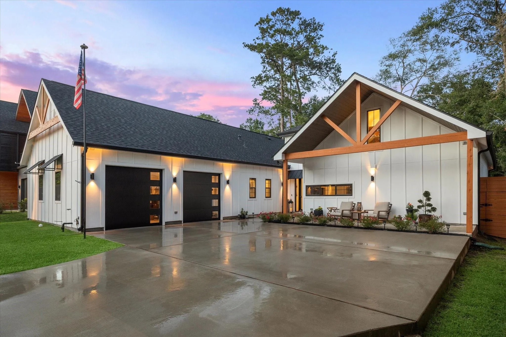 10528 Longleaf Drive