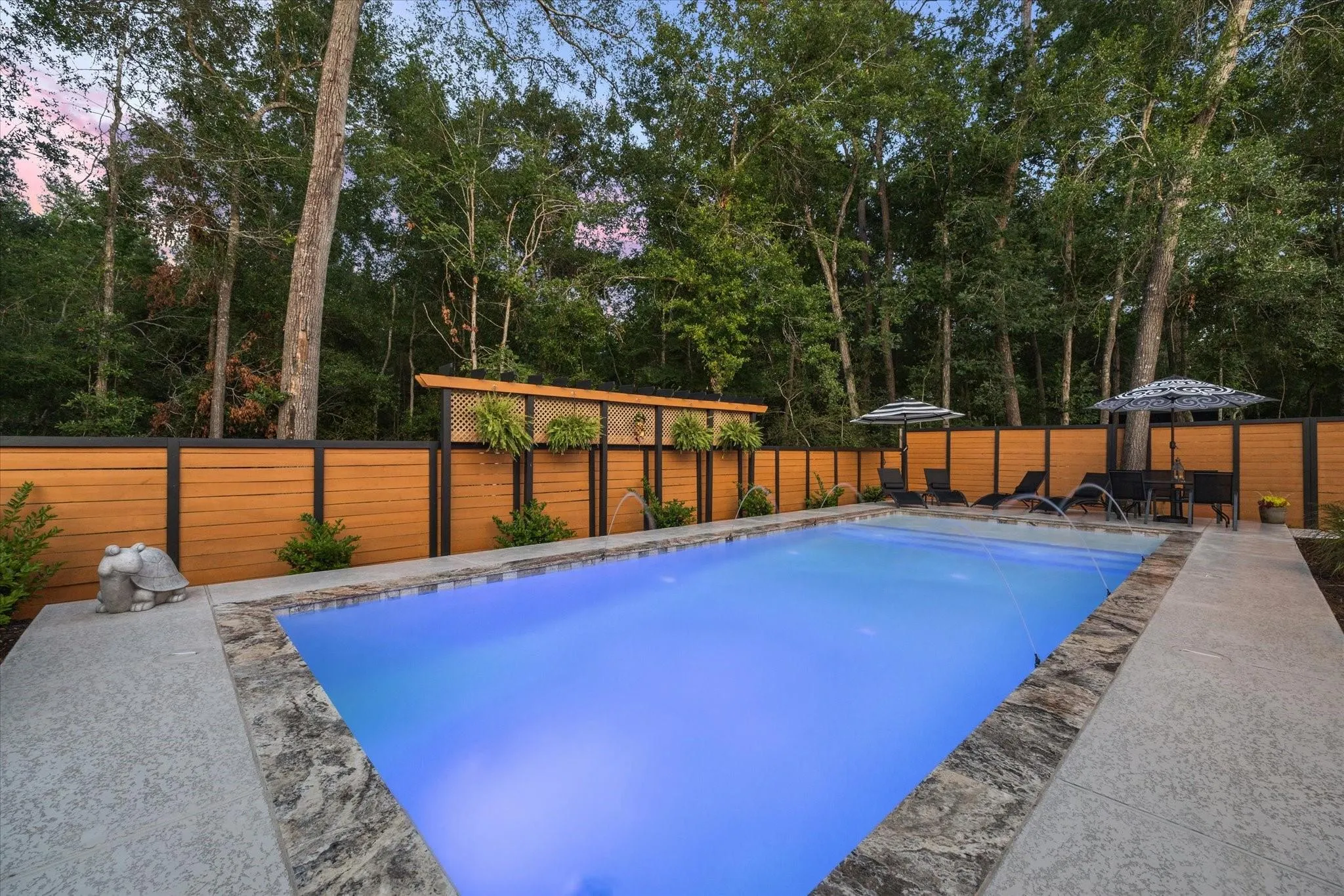 10528 Longleaf Drive