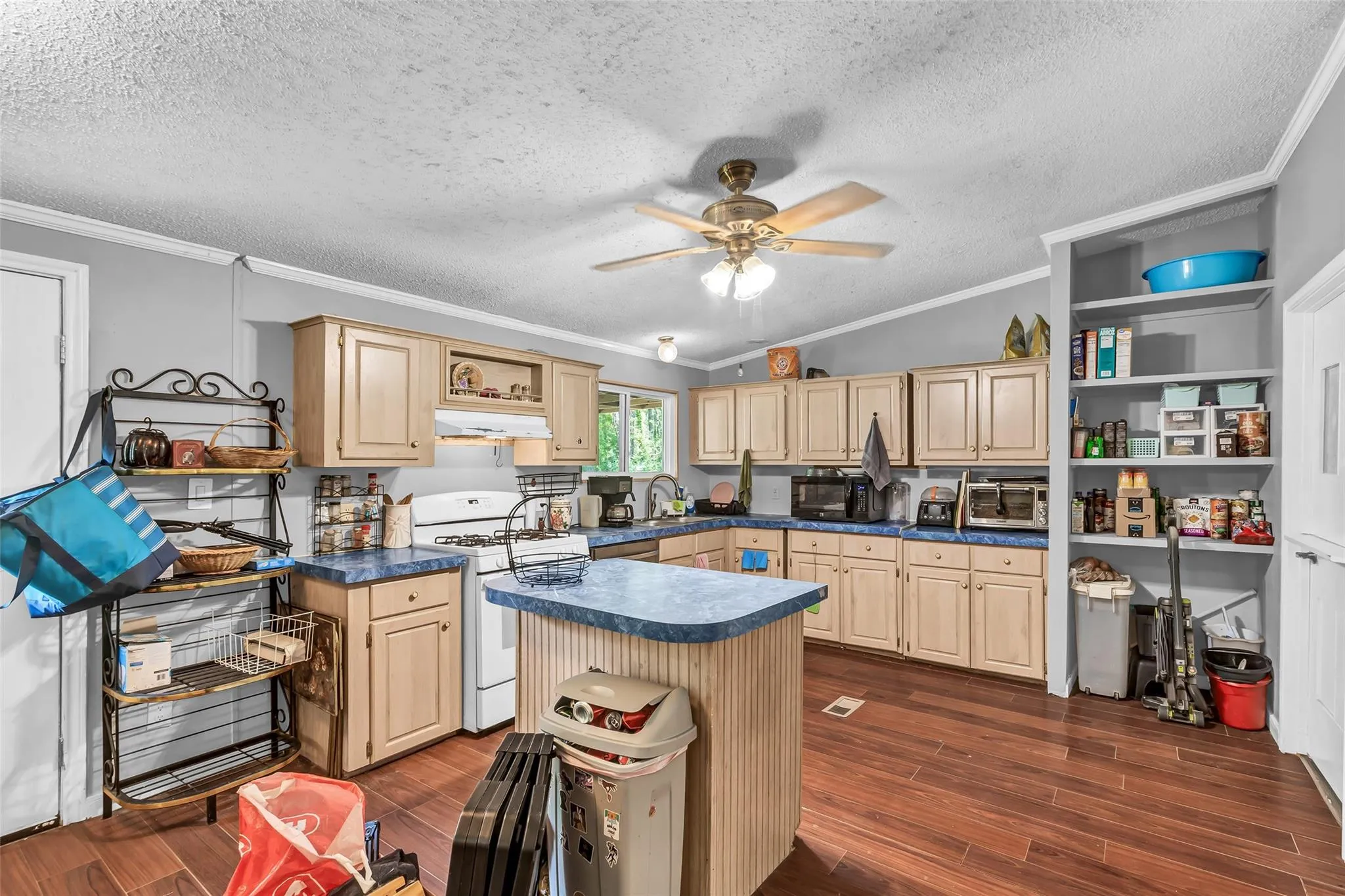 10725 Newton Circle