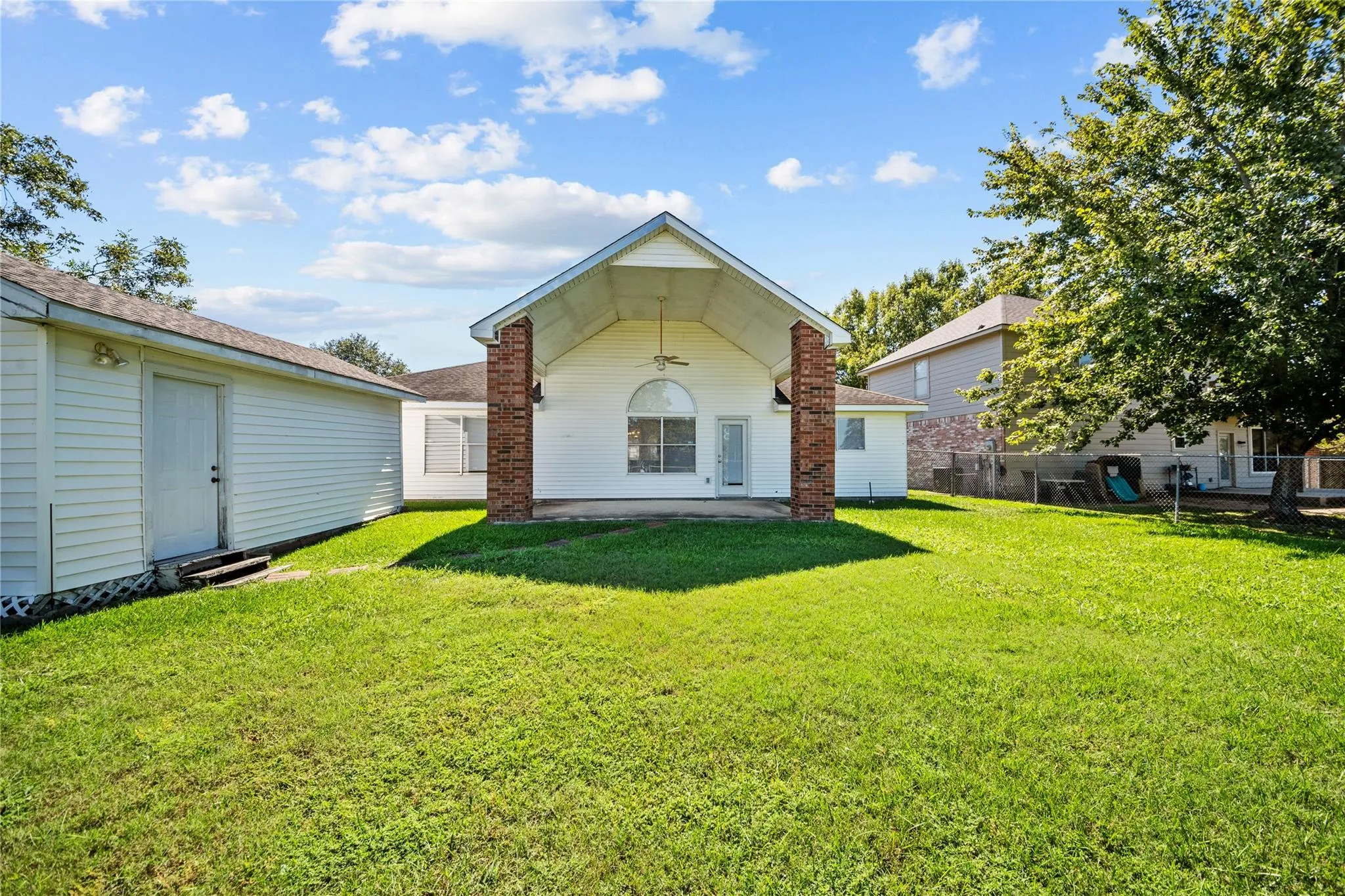 10926 Sharon Circle