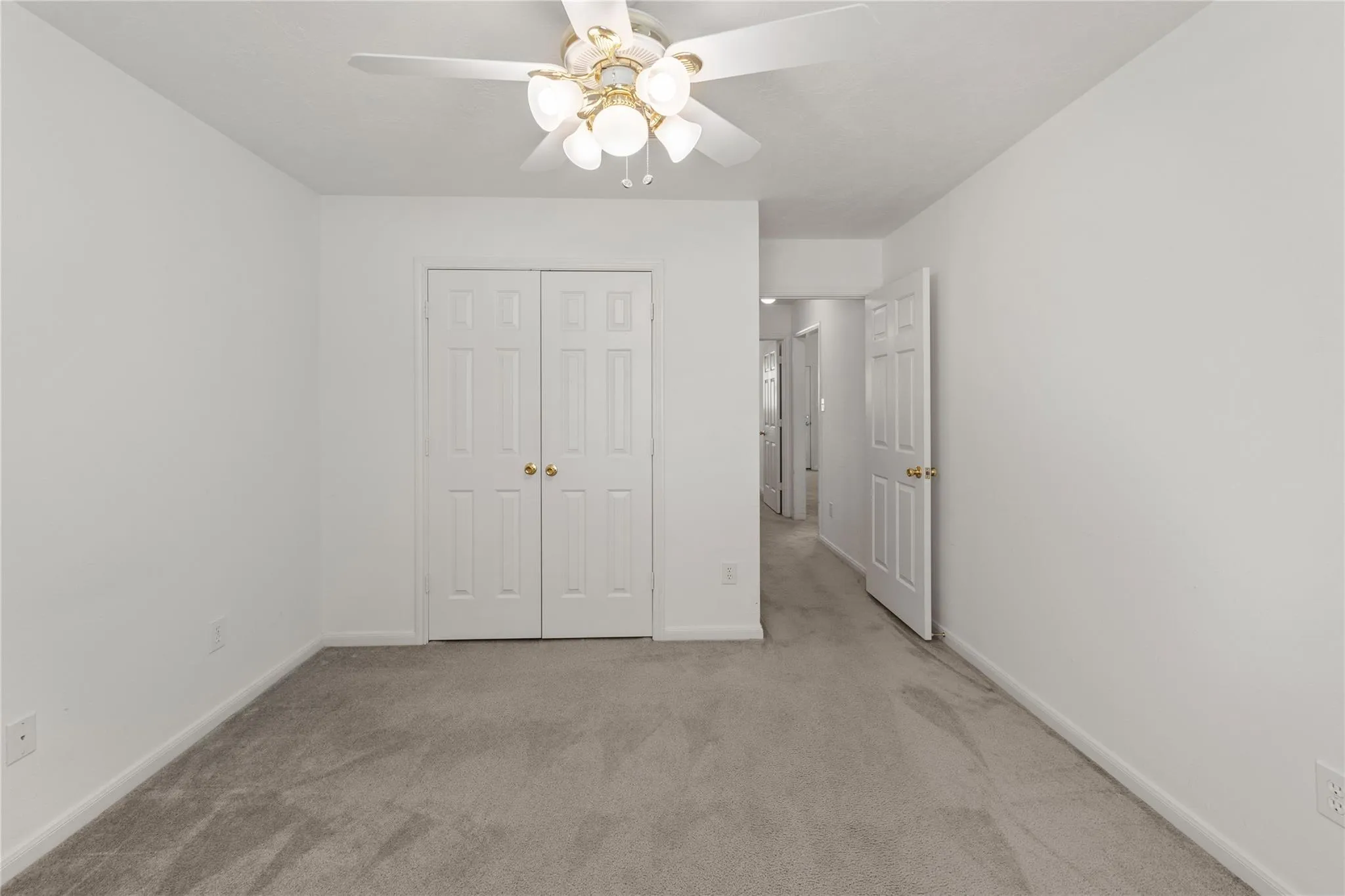 10926 Sharon Circle