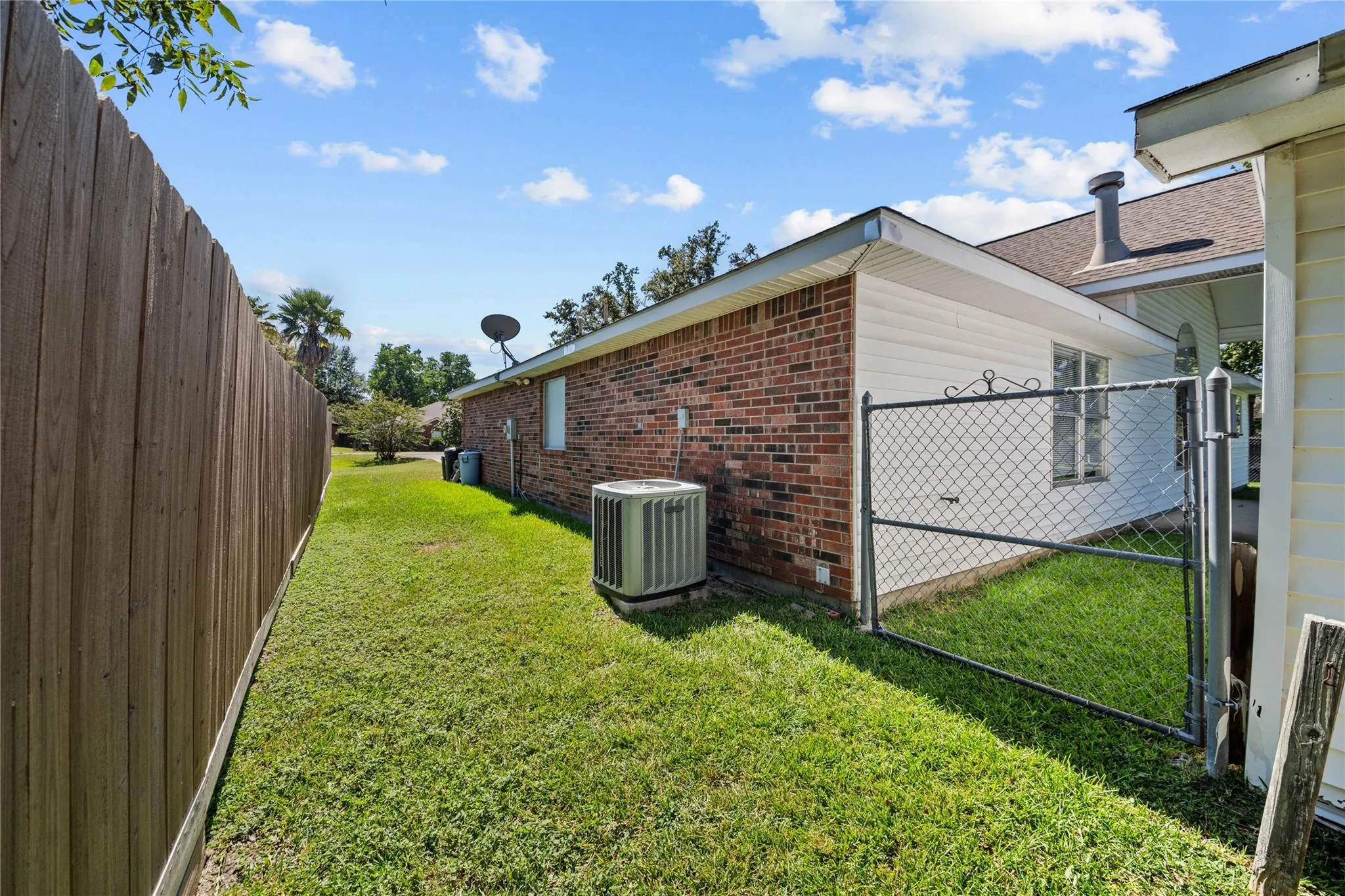 10926 Sharon Circle