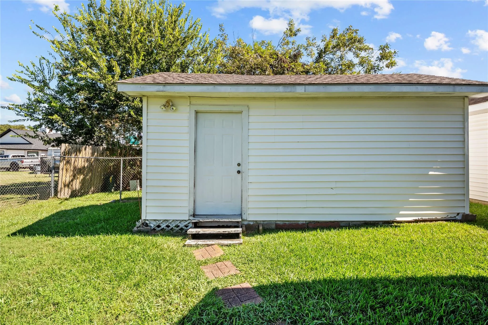 10926 Sharon Circle