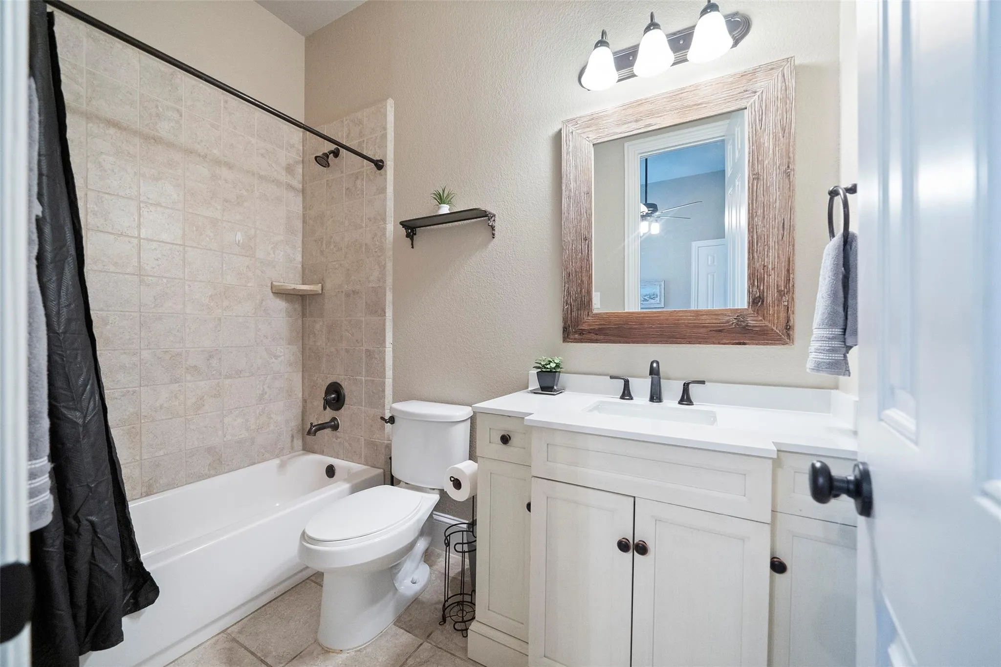142 Monterrey Bend