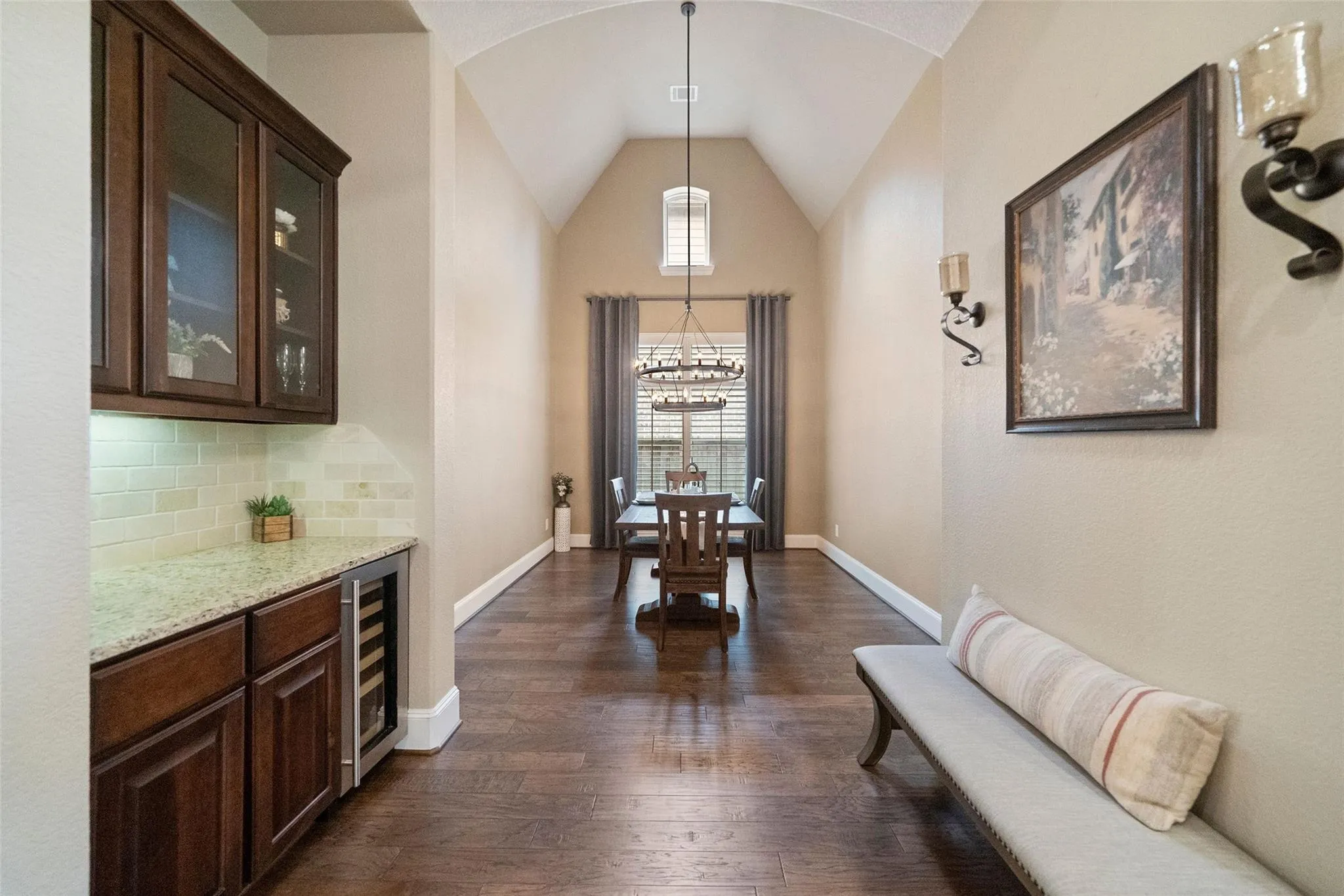 142 Monterrey Bend
