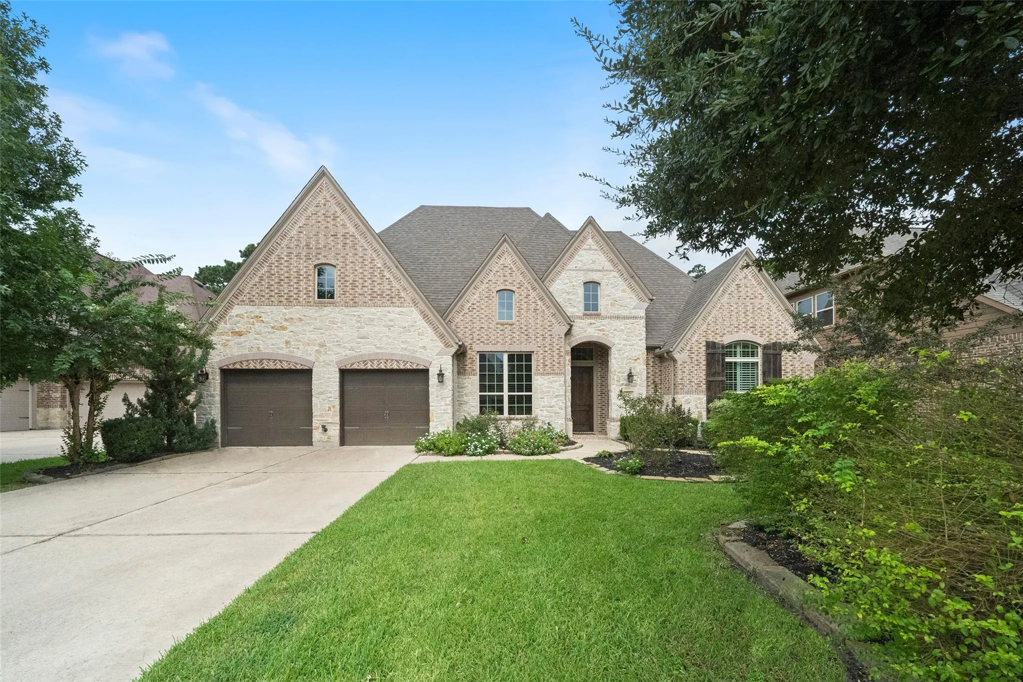 142 Monterrey Bend