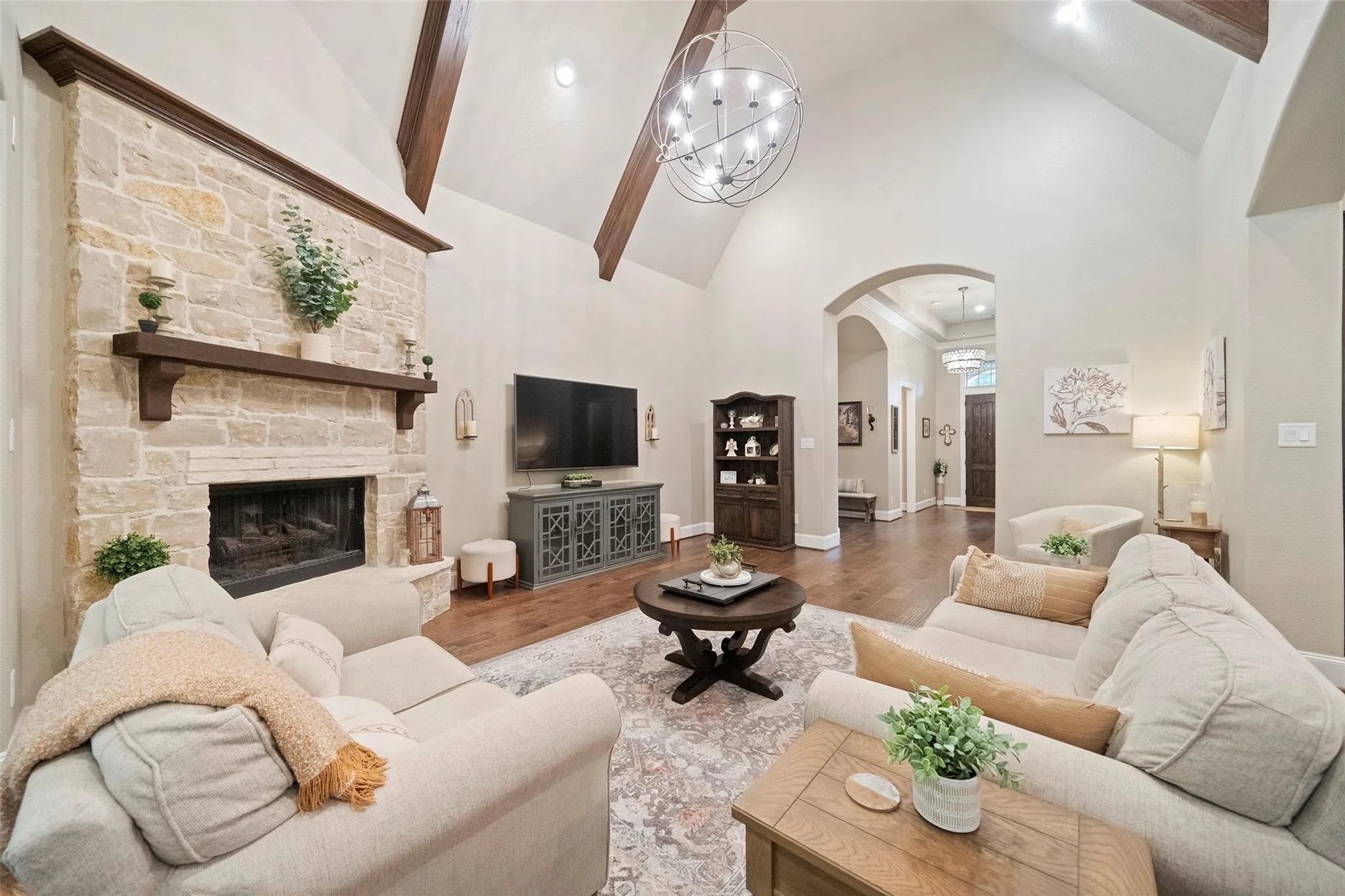 142 Monterrey Bend