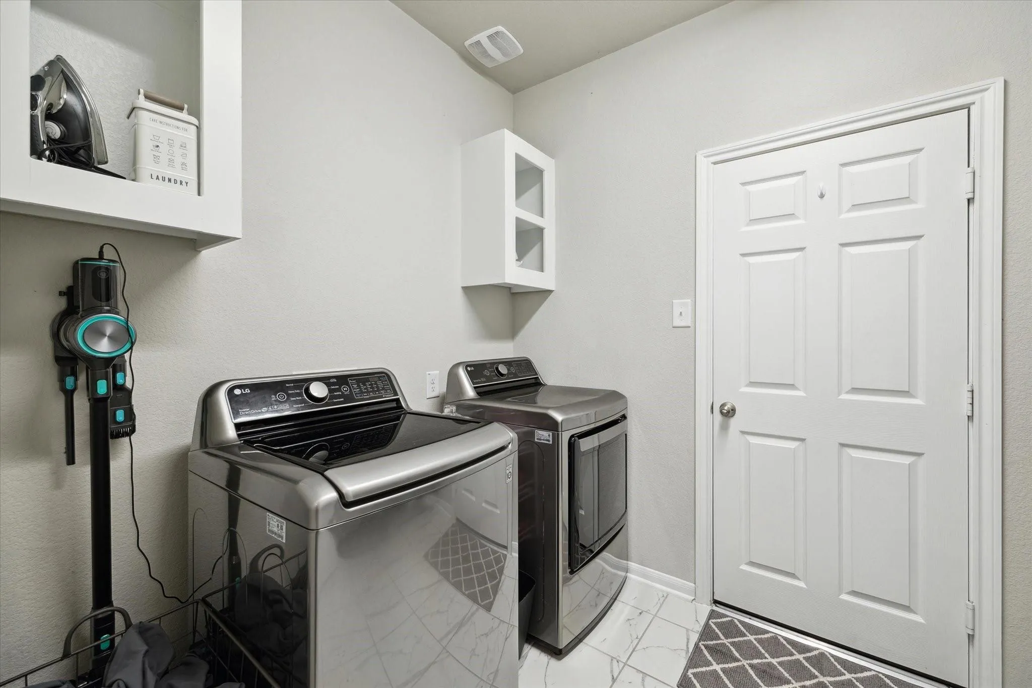 17218 Roxburgh Lake Lane