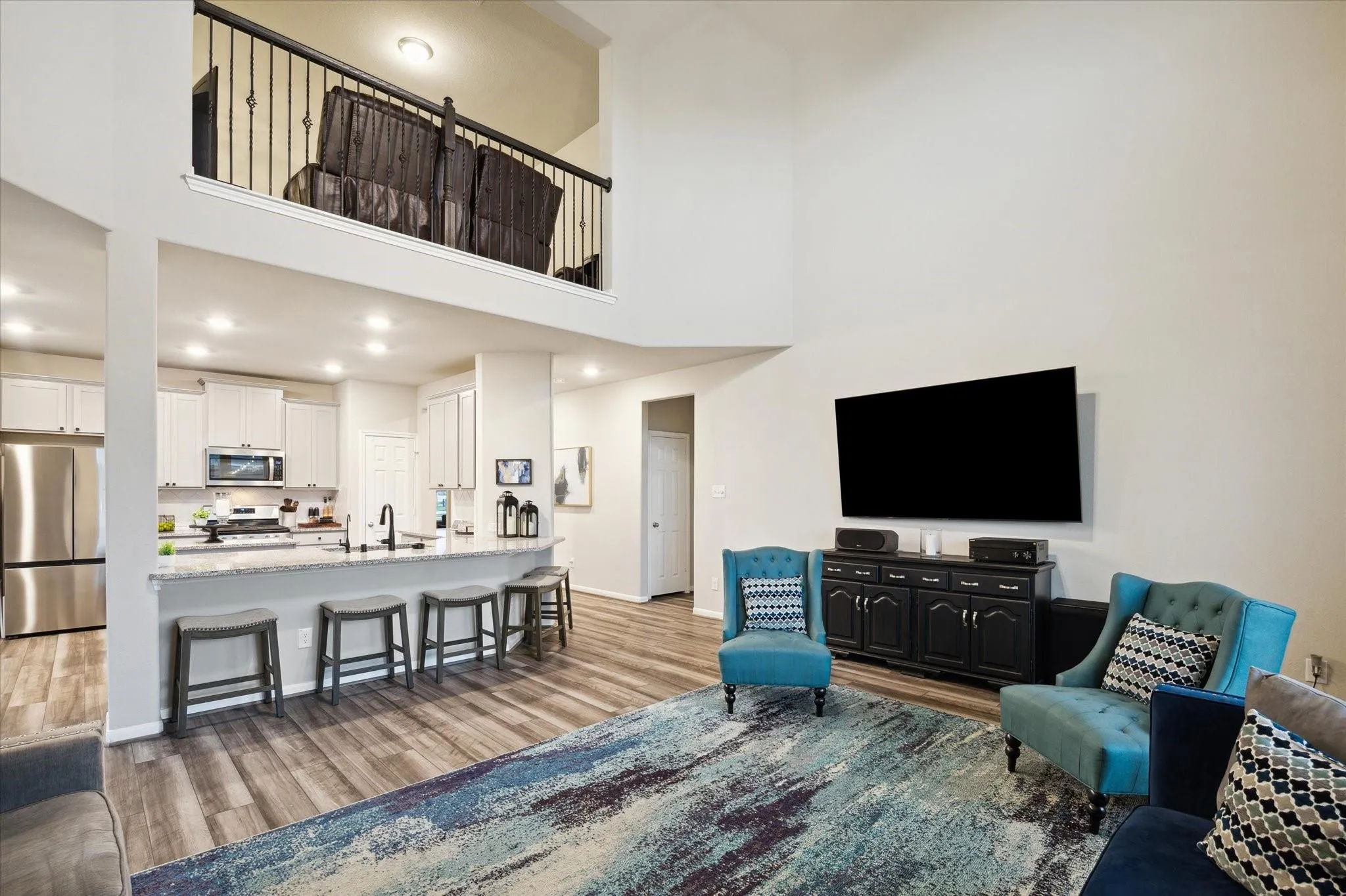 17218 Roxburgh Lake Lane