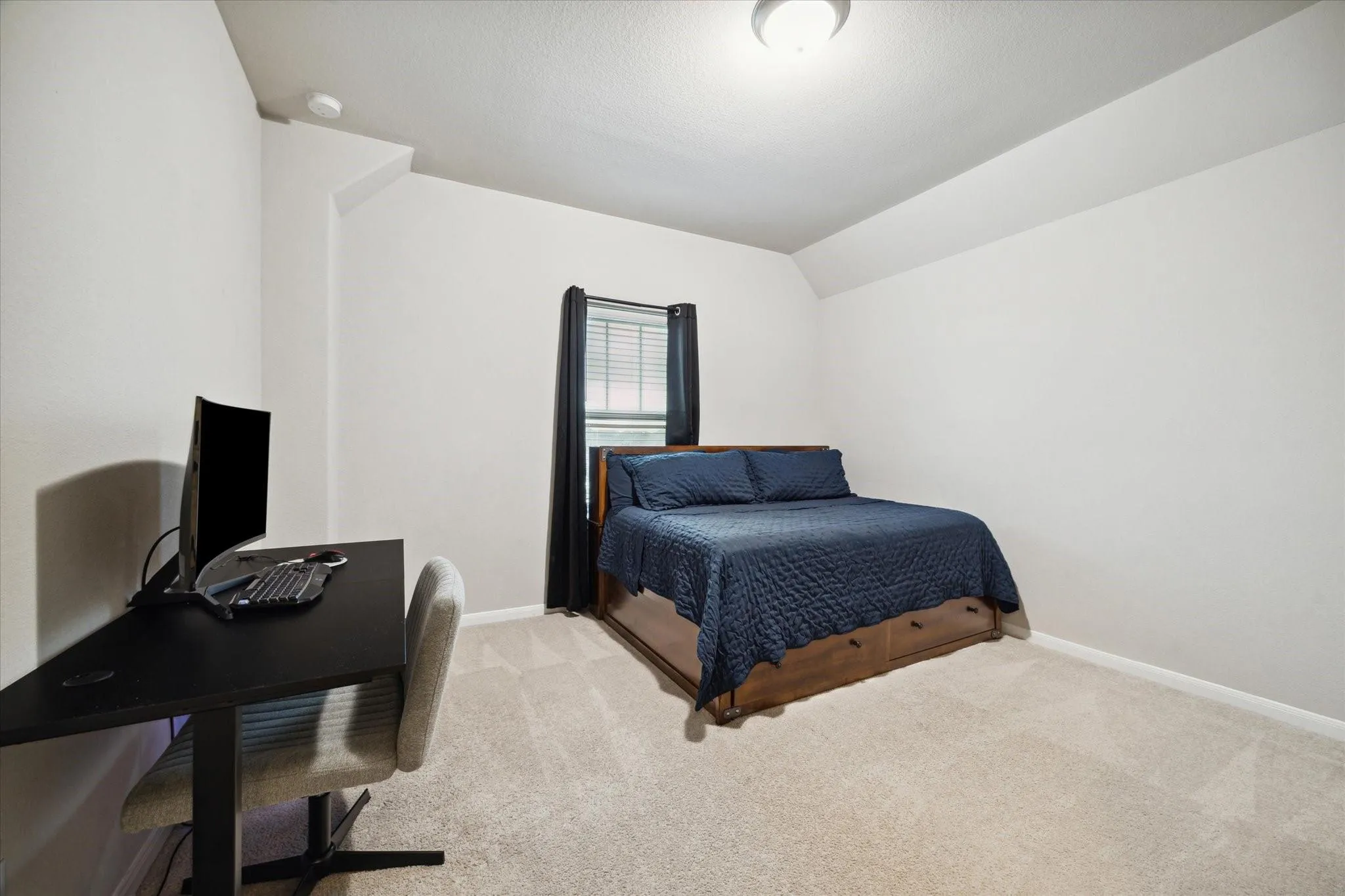 17218 Roxburgh Lake Lane