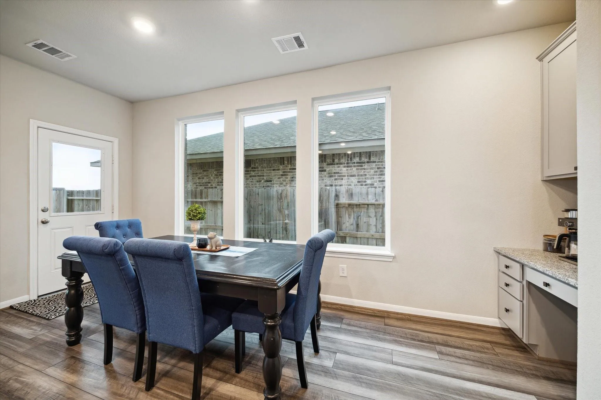 17218 Roxburgh Lake Lane
