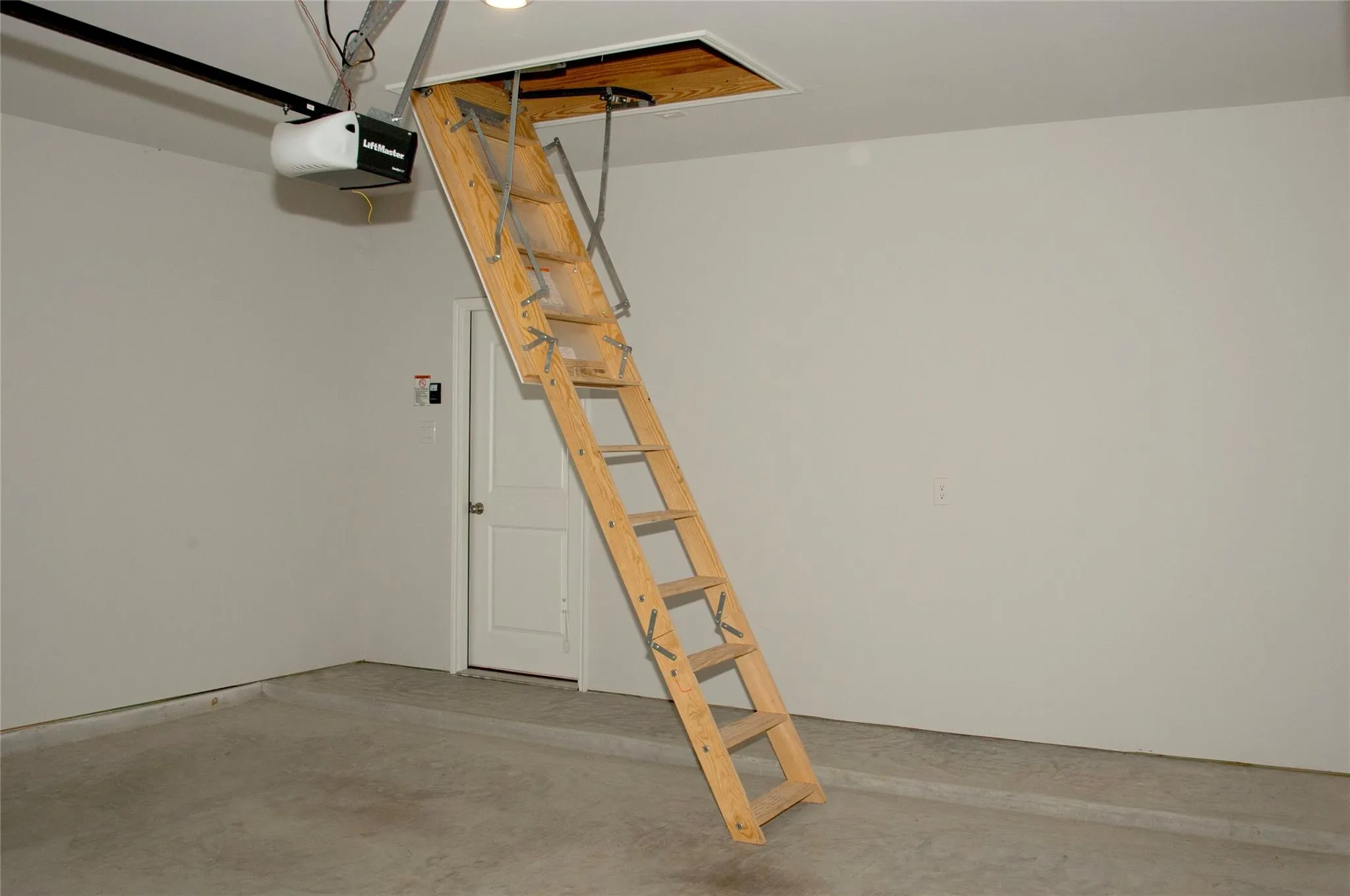1730 Cindy Lane