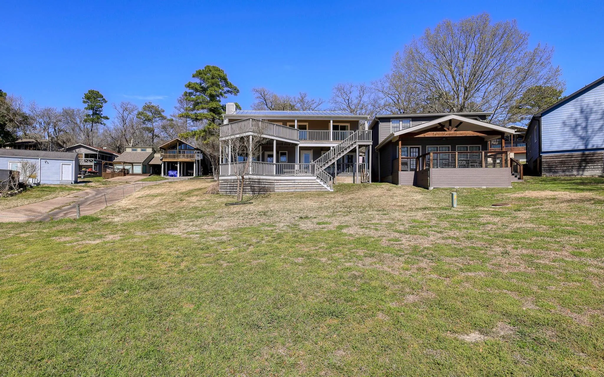 190 Harbour Row Drive