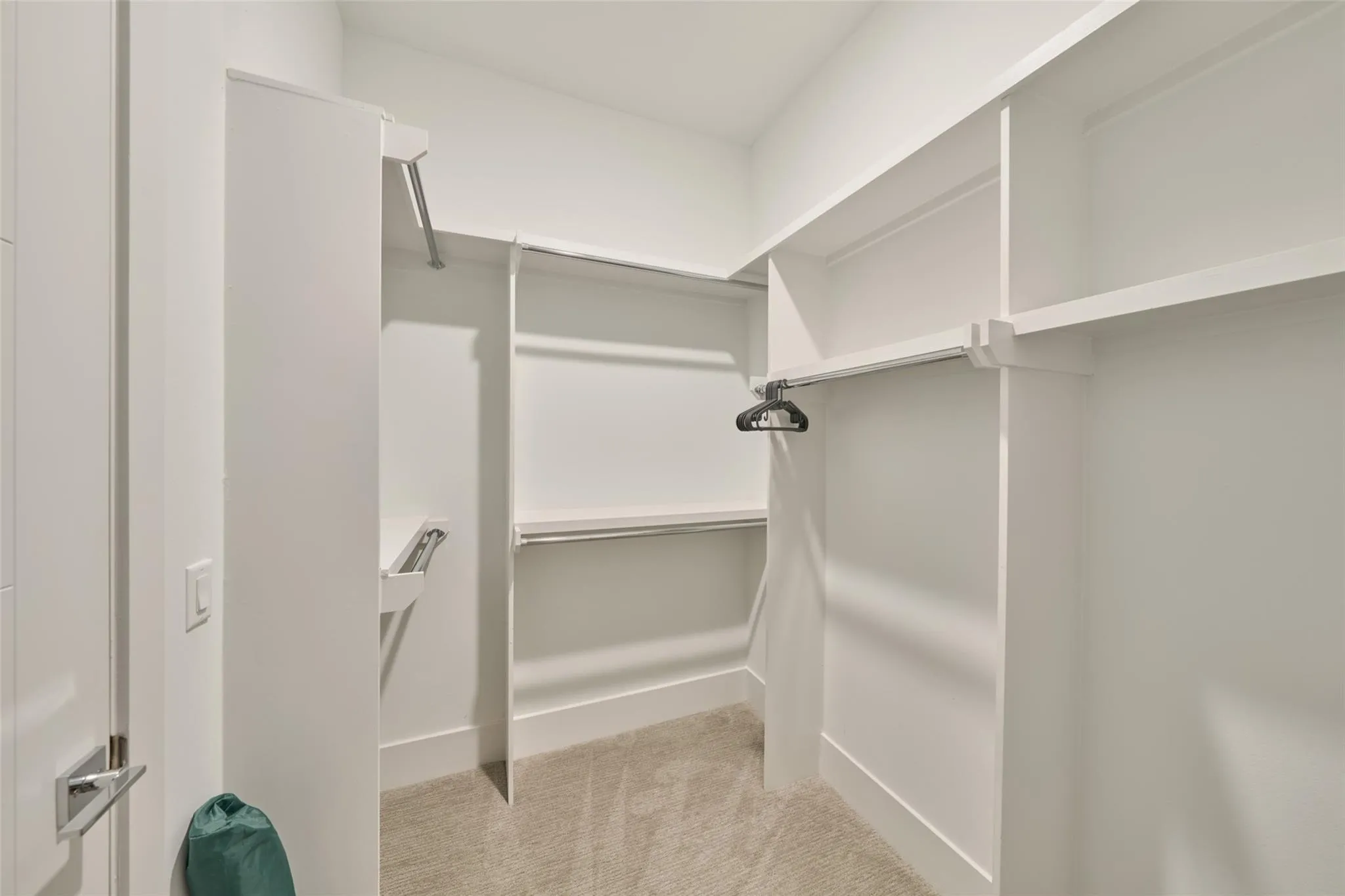 199 Waterpoint Court-104