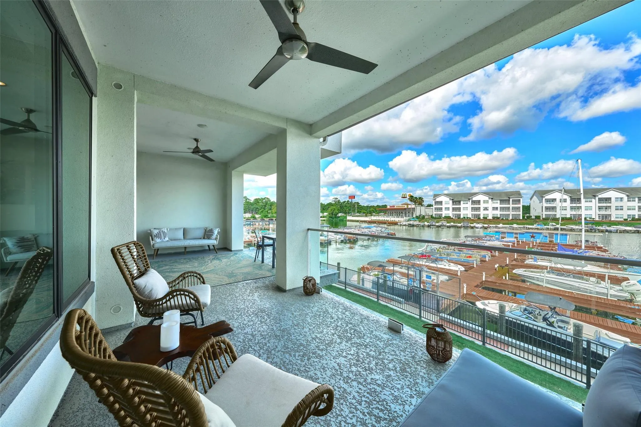 199 Waterpoint Court-104