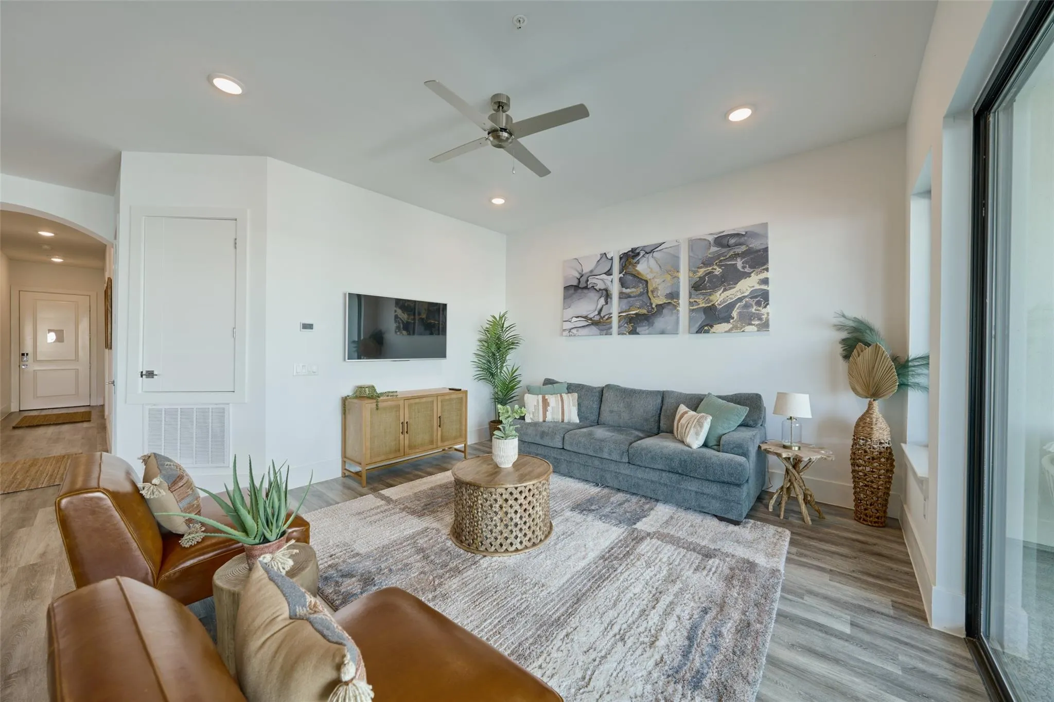 199 Waterpoint Court-104