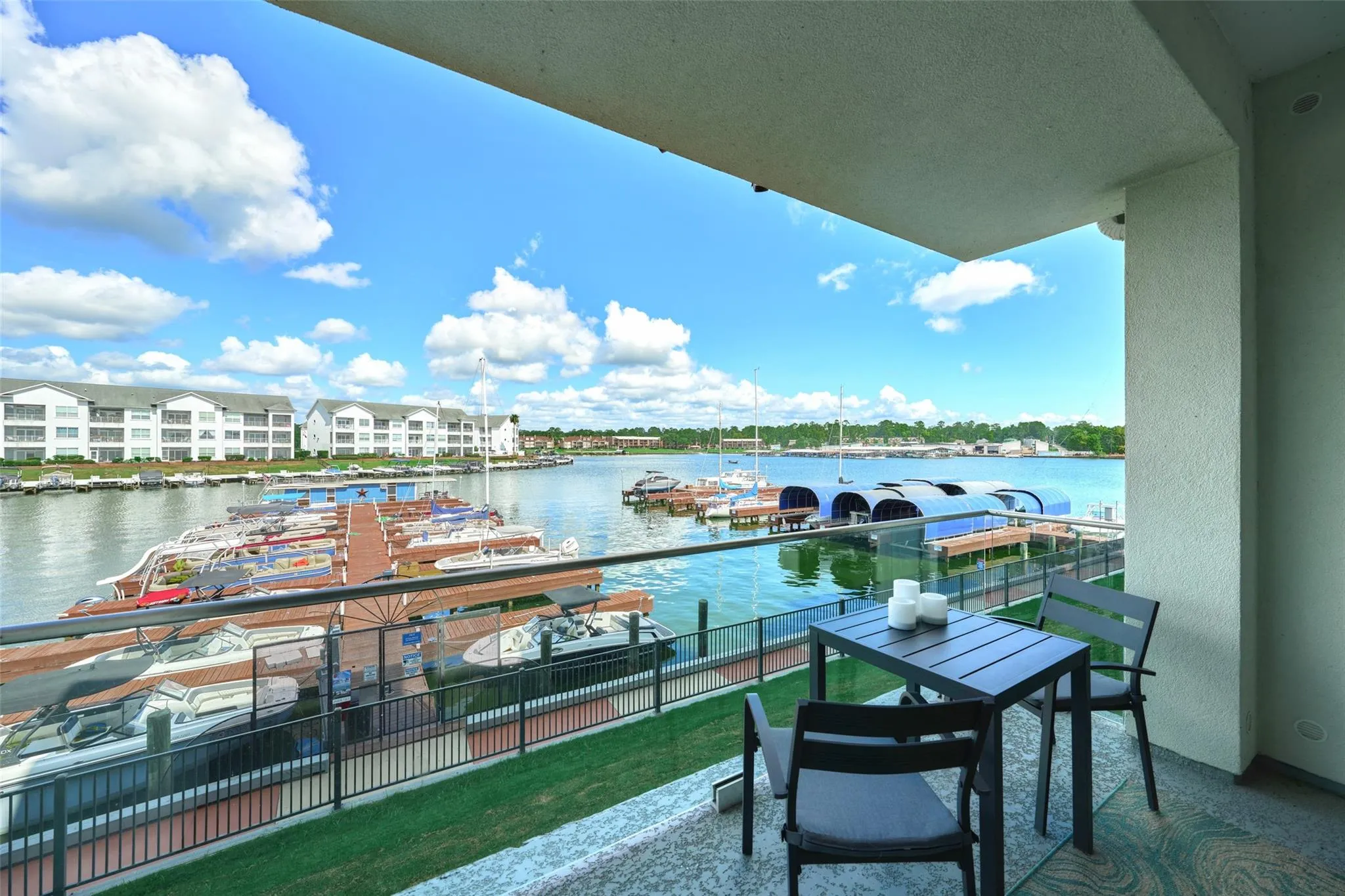 199 Waterpoint Court-104