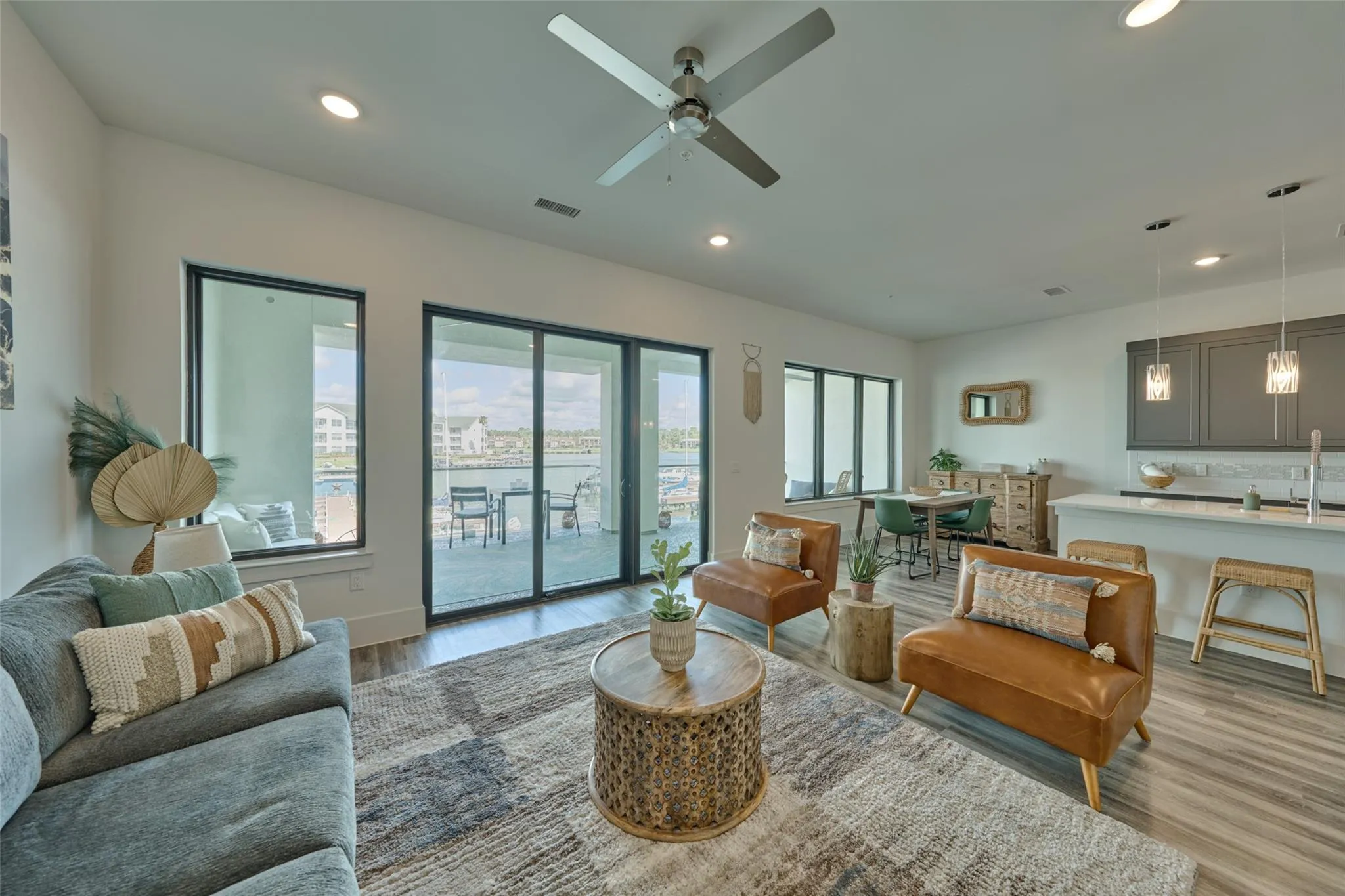 199 Waterpoint Court-104