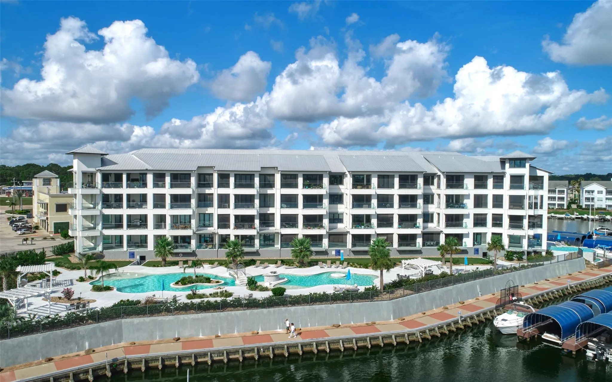 199 Waterpoint Court-104