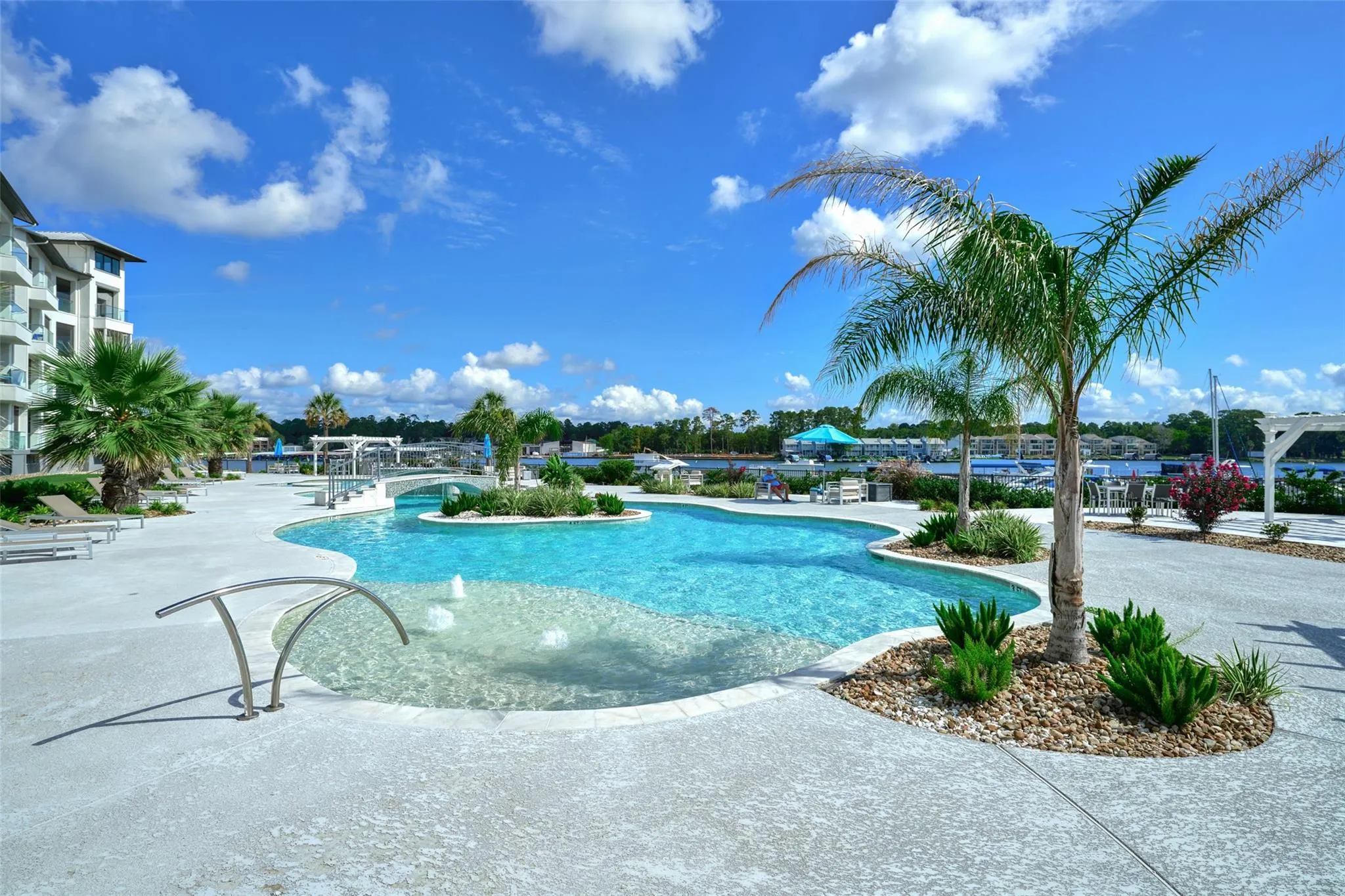 199 Waterpoint Court-104