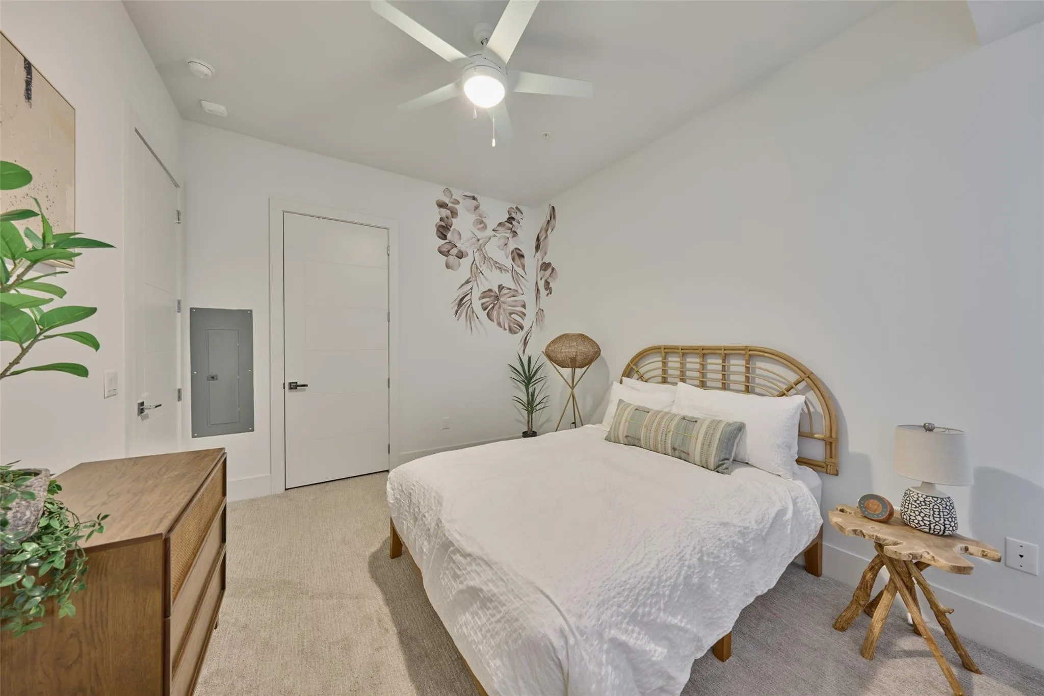 199 Waterpoint Court-104
