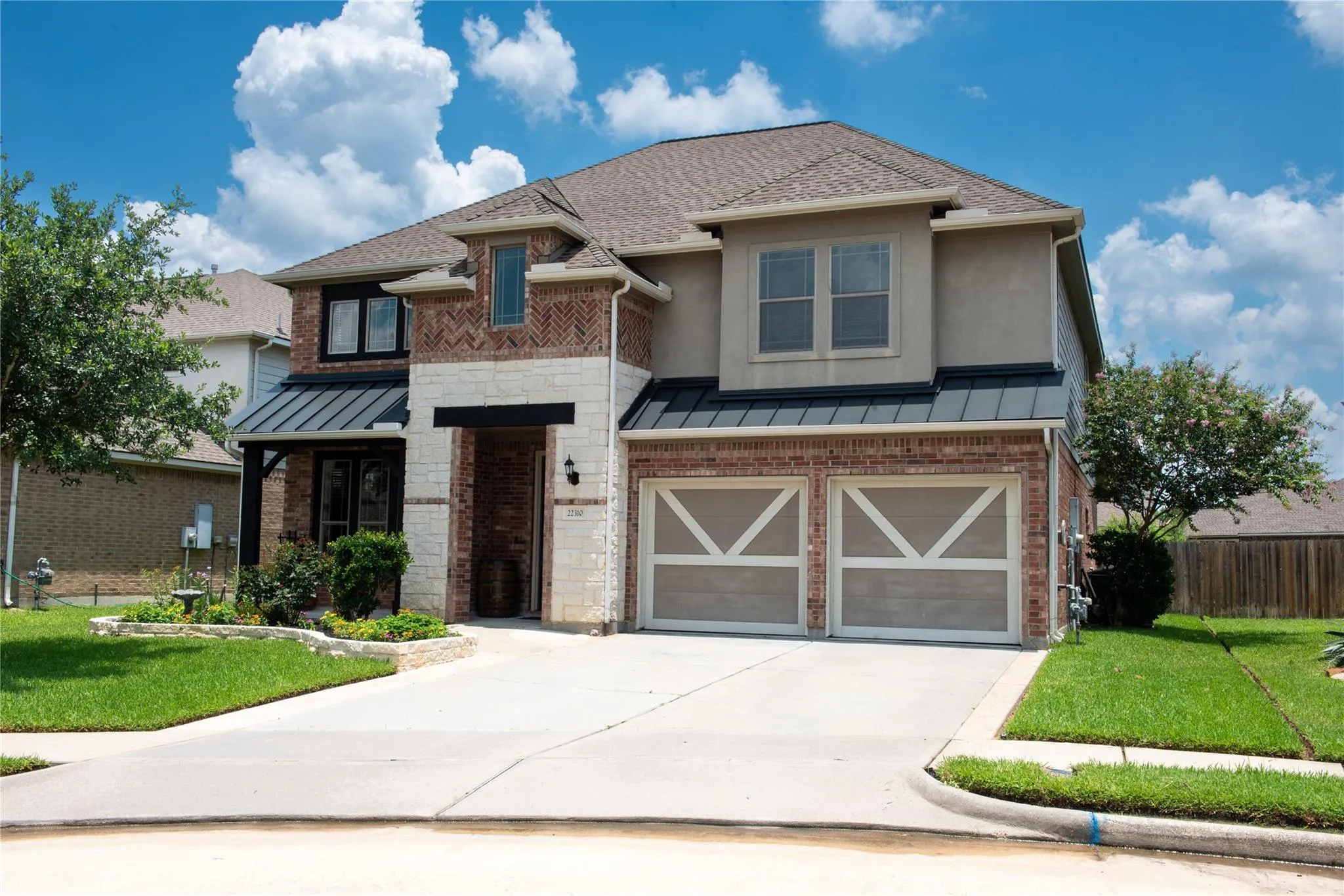 22310 Mosshall Court