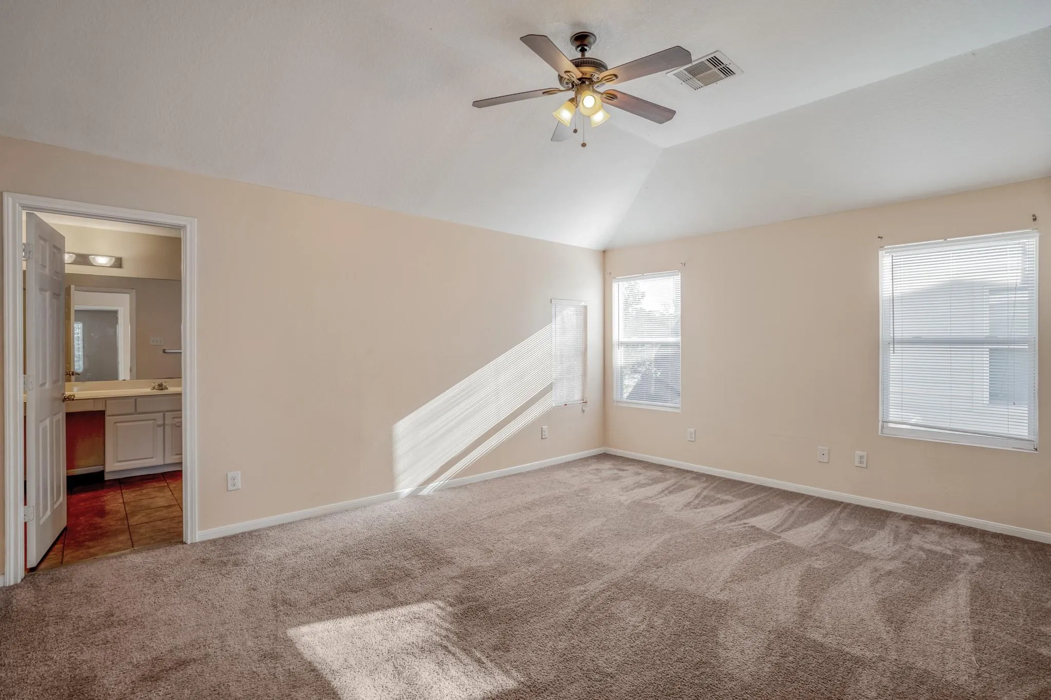 2414 Stiller Ridge Way