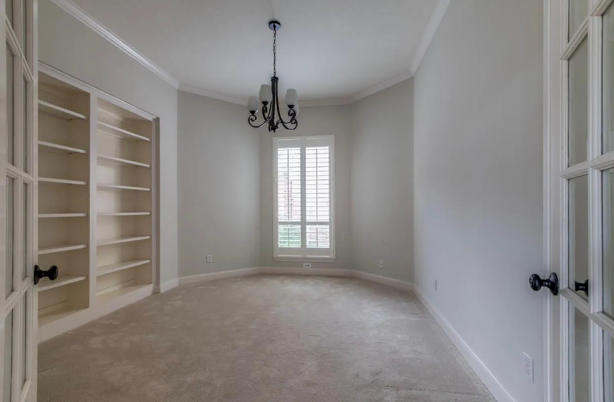 27 Rockledge Drive