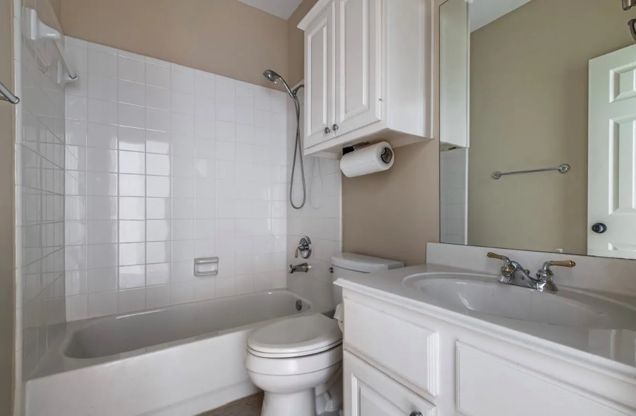 27 Rockledge Drive