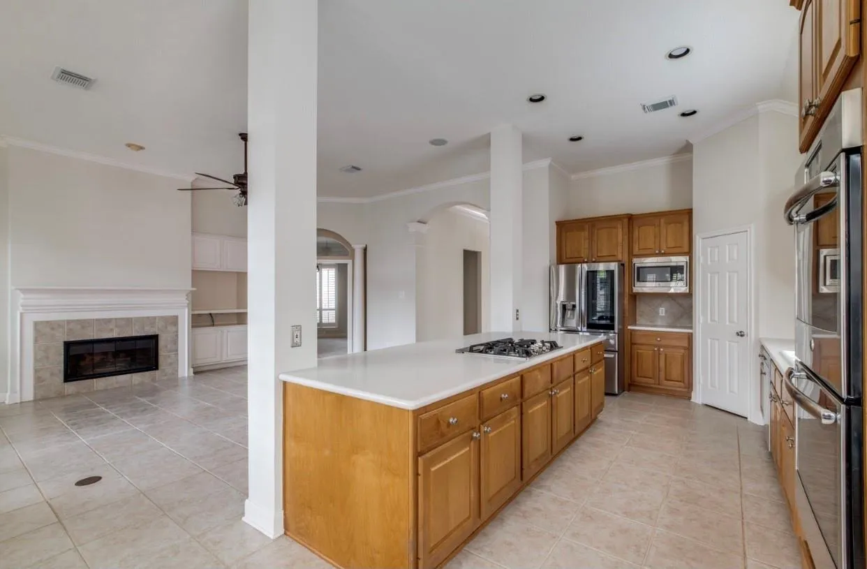 27 Rockledge Drive