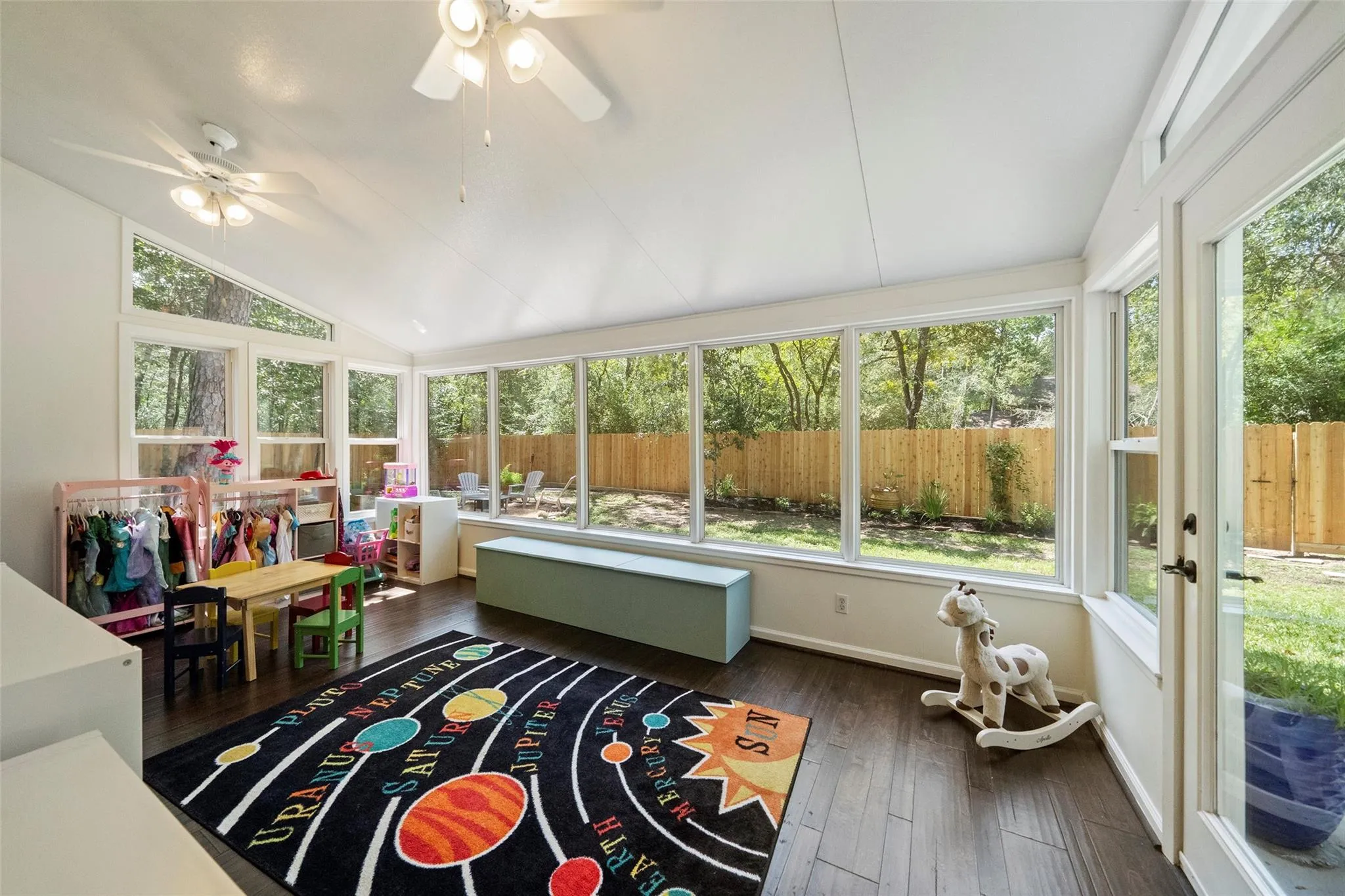 2811 Crossvine Circle