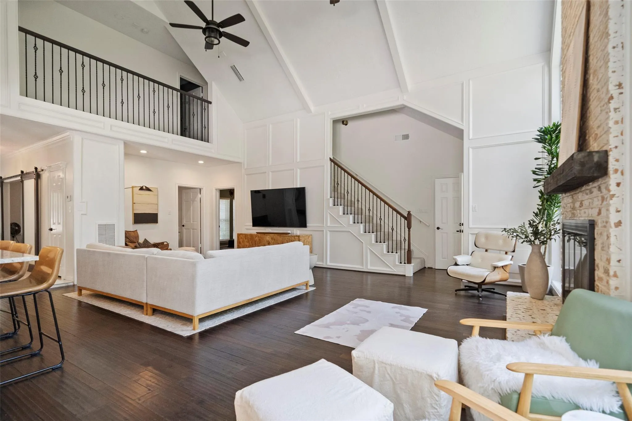 2811 Crossvine Circle