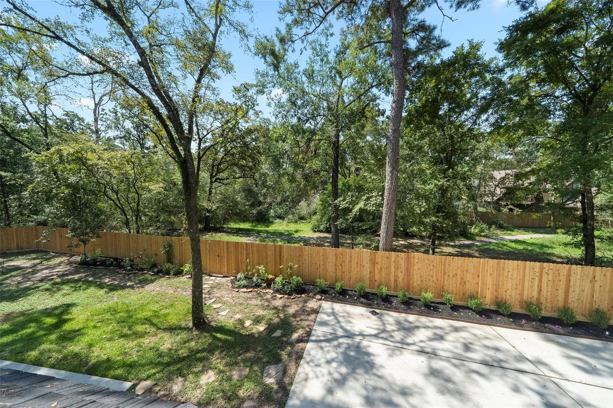 2811 Crossvine Circle