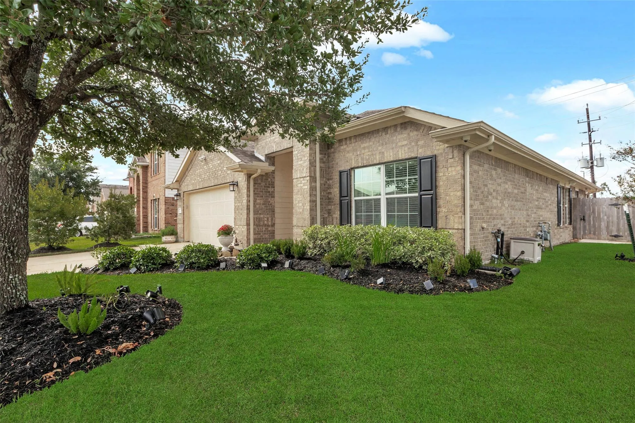 28543 Lockeridge View Drive