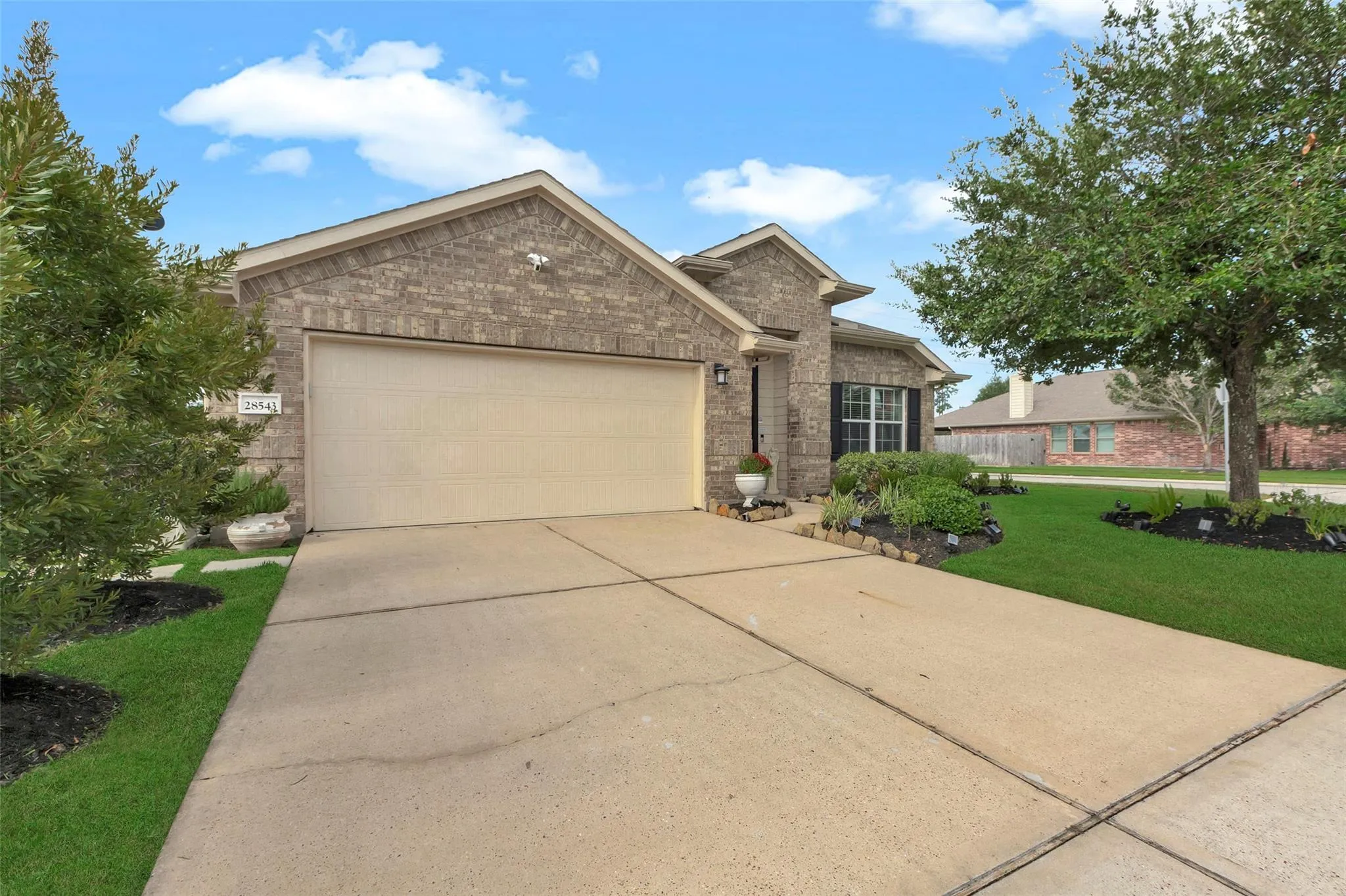 28543 Lockeridge View Drive