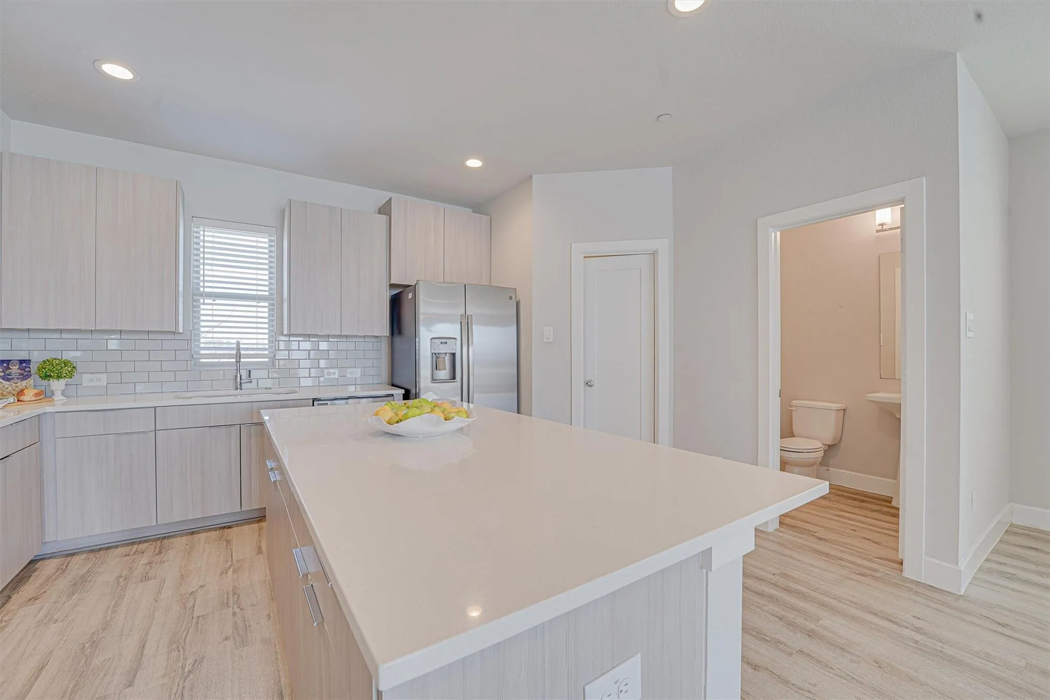 389 N Centro Circle