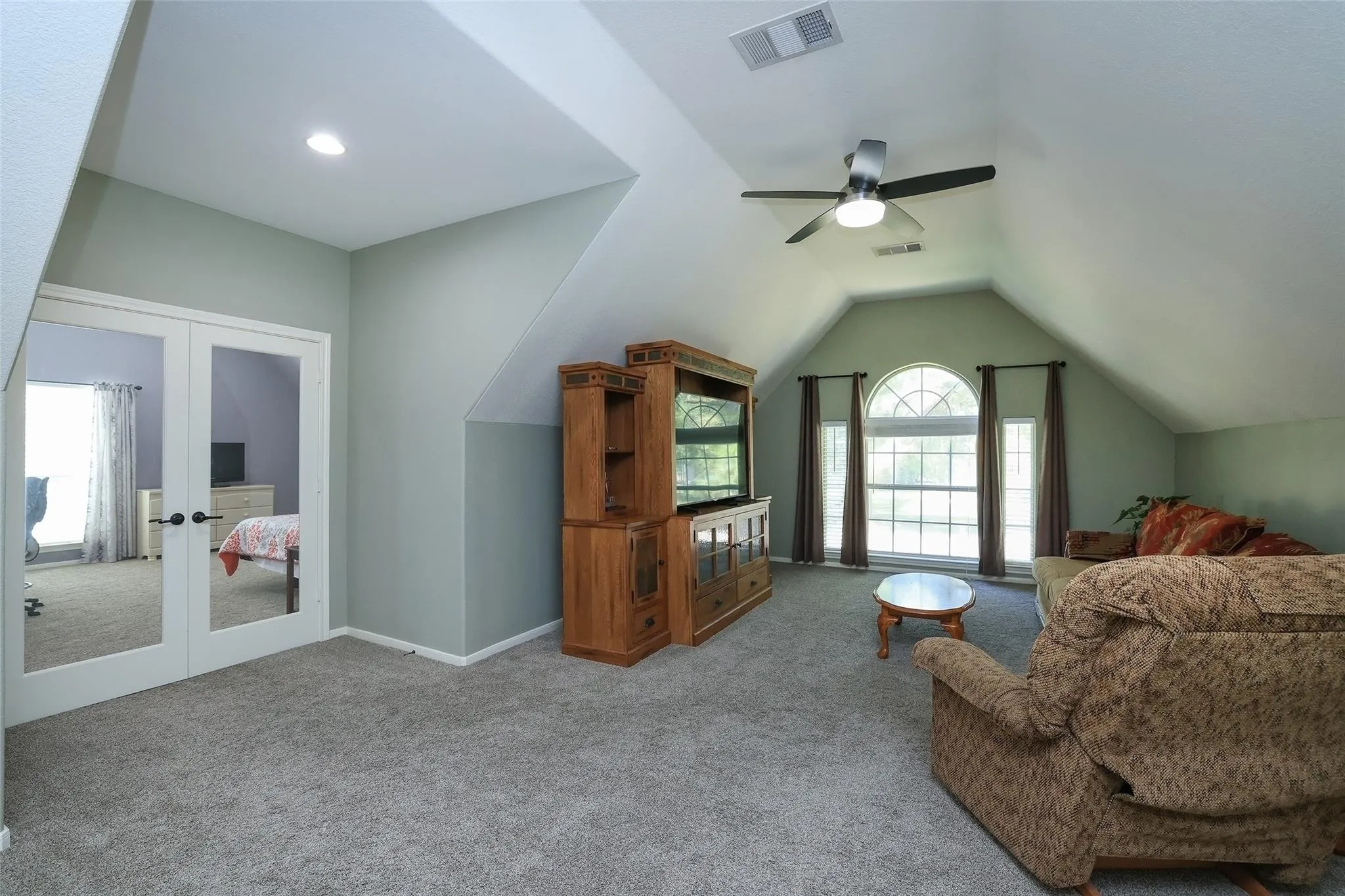 502 Monarch Oak Drive