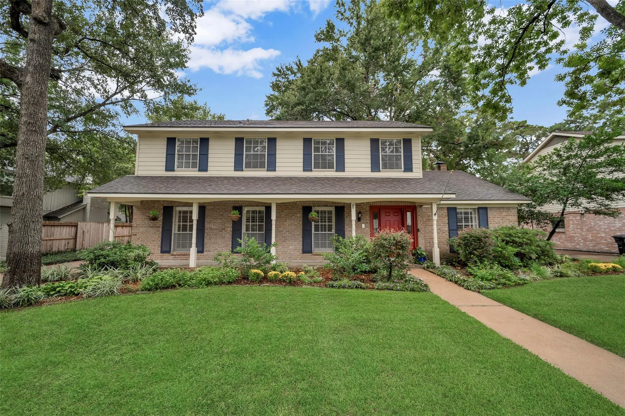 5810 Vestavia Drive