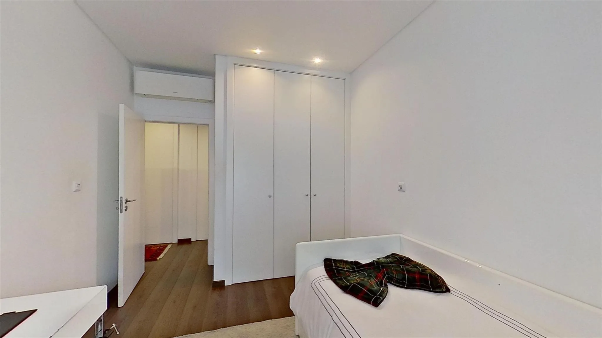 6-6C Rua Dr. João António Gonçalves 1B