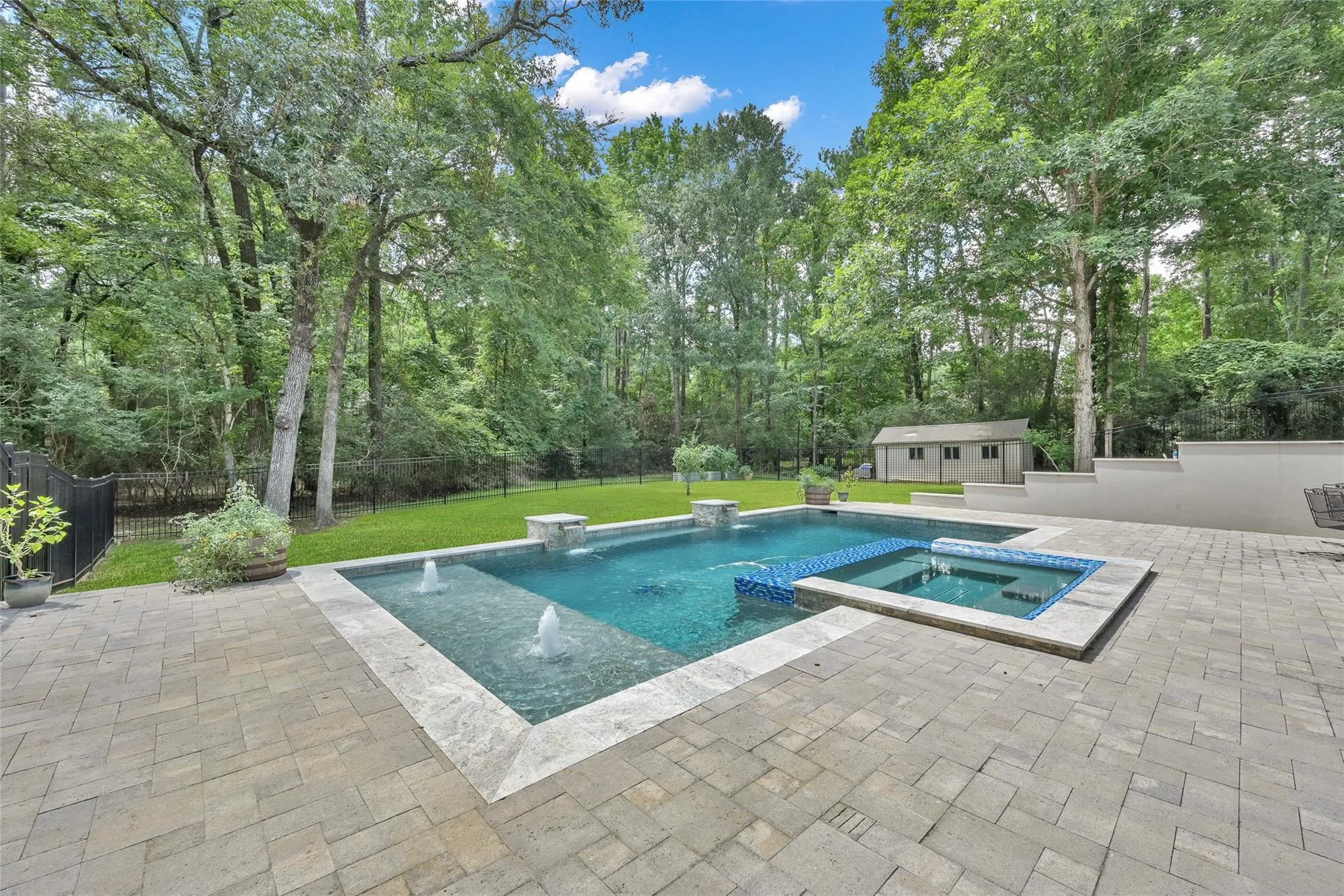 6207 Fieldwood Lane