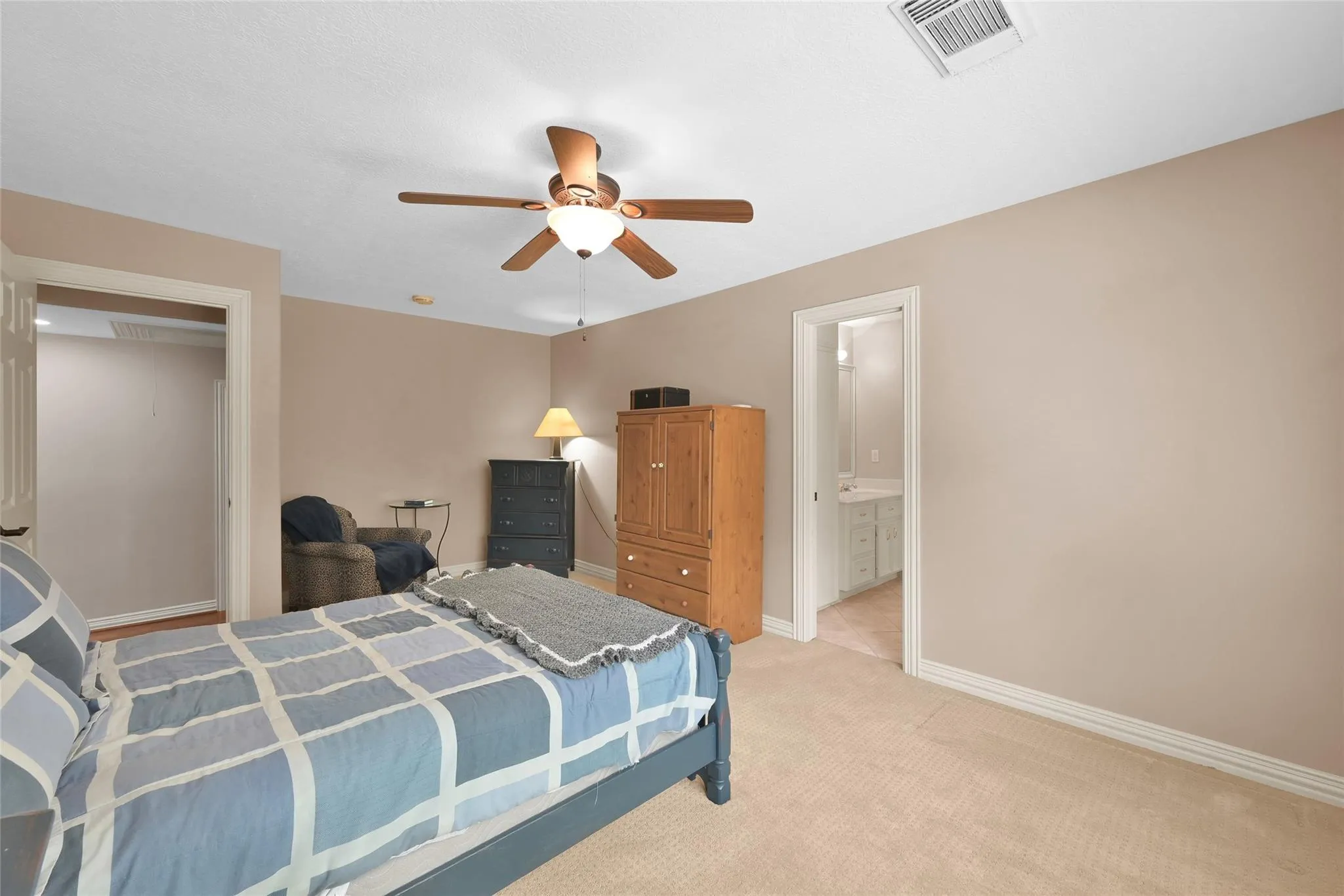 6207 Fieldwood Lane