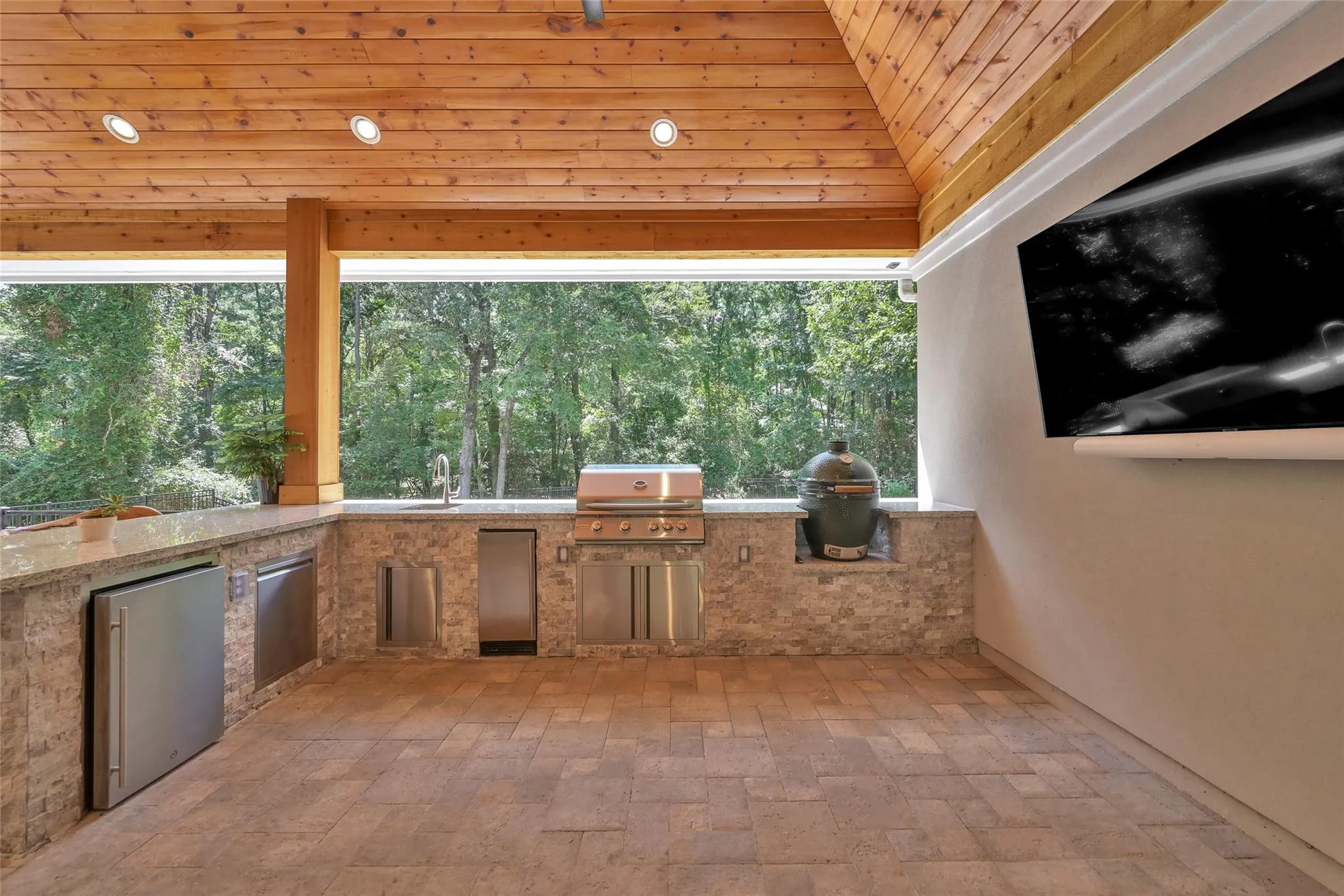 6207 Fieldwood Lane