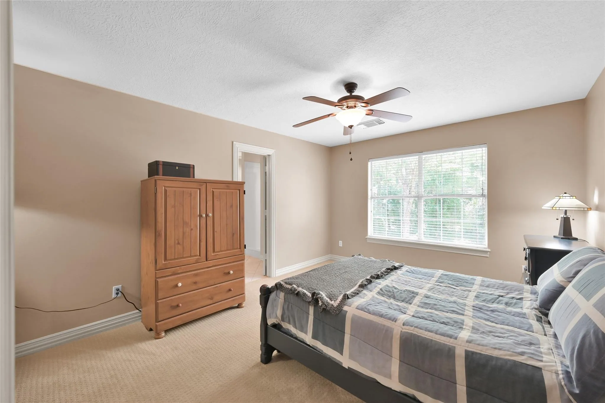 6207 Fieldwood Lane