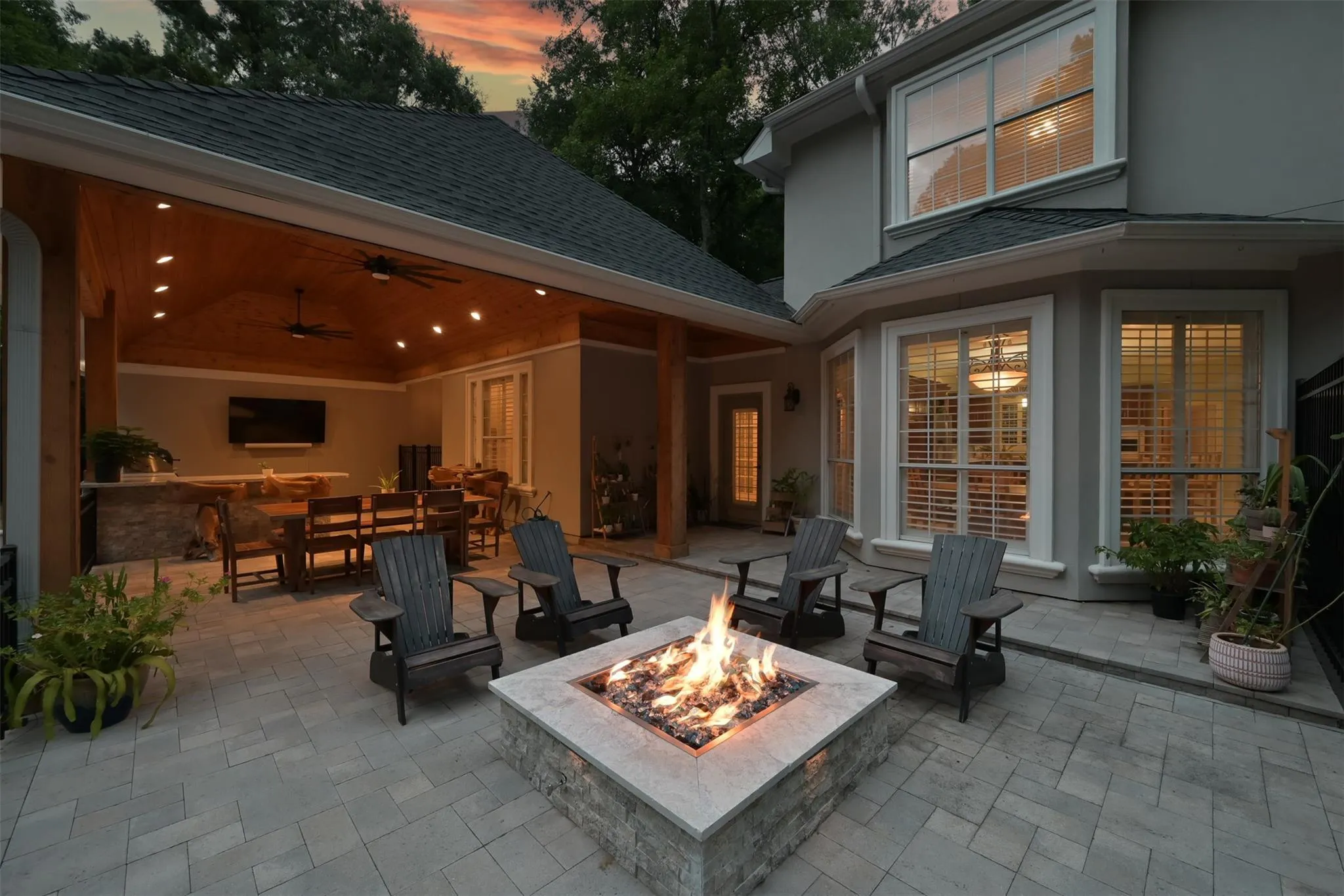 6207 Fieldwood Lane