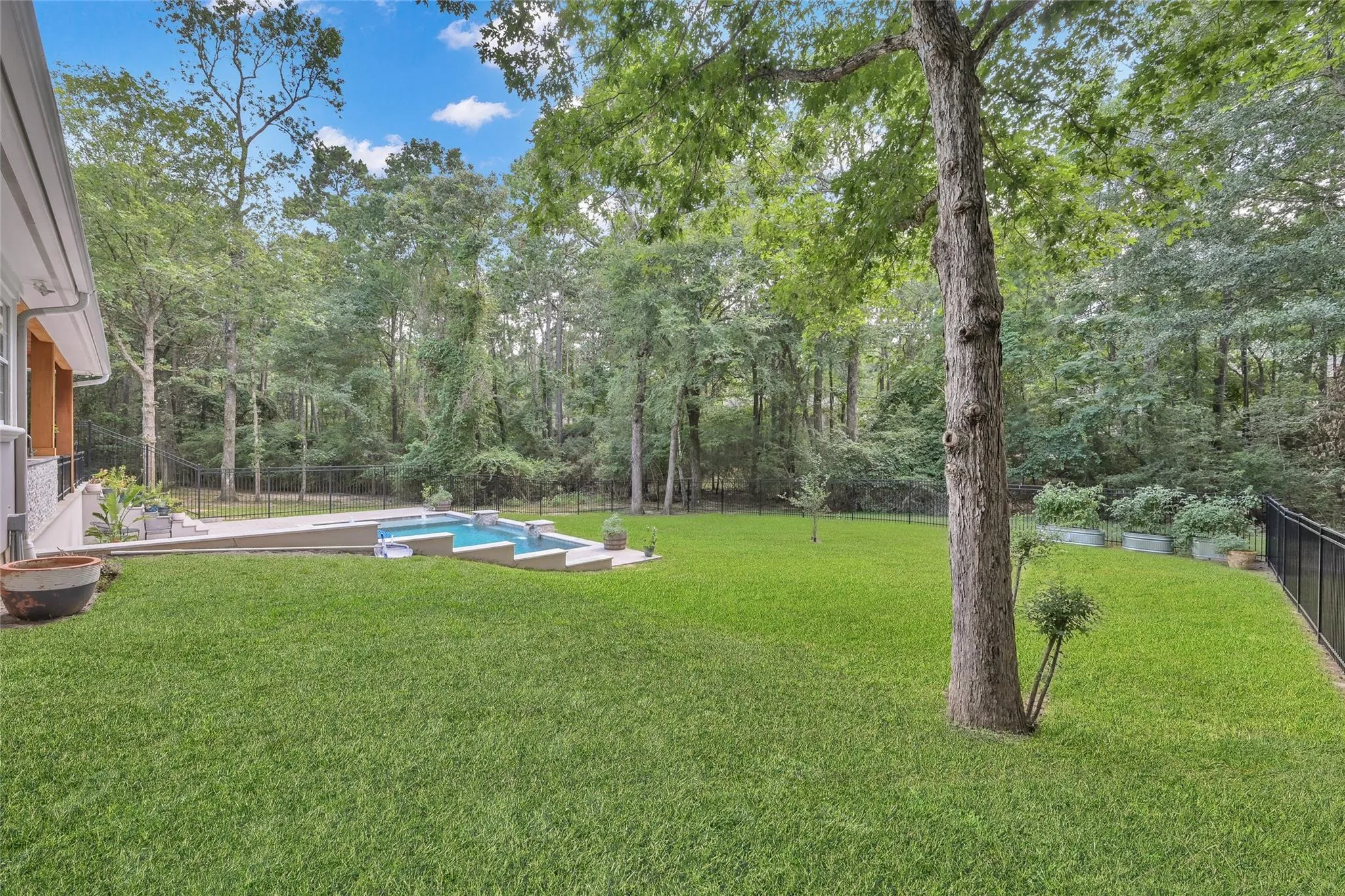 6207 Fieldwood Lane