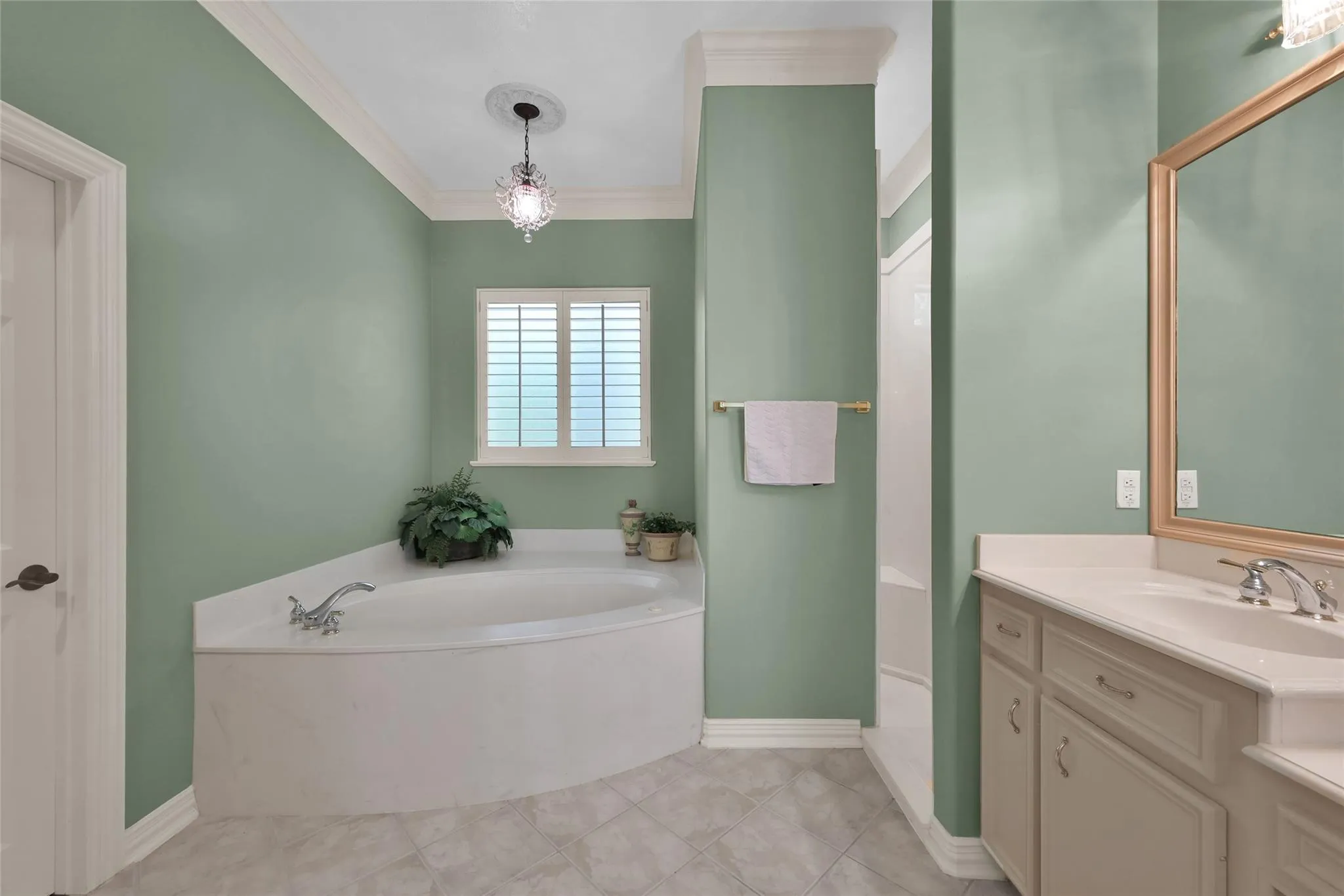 6207 Fieldwood Lane