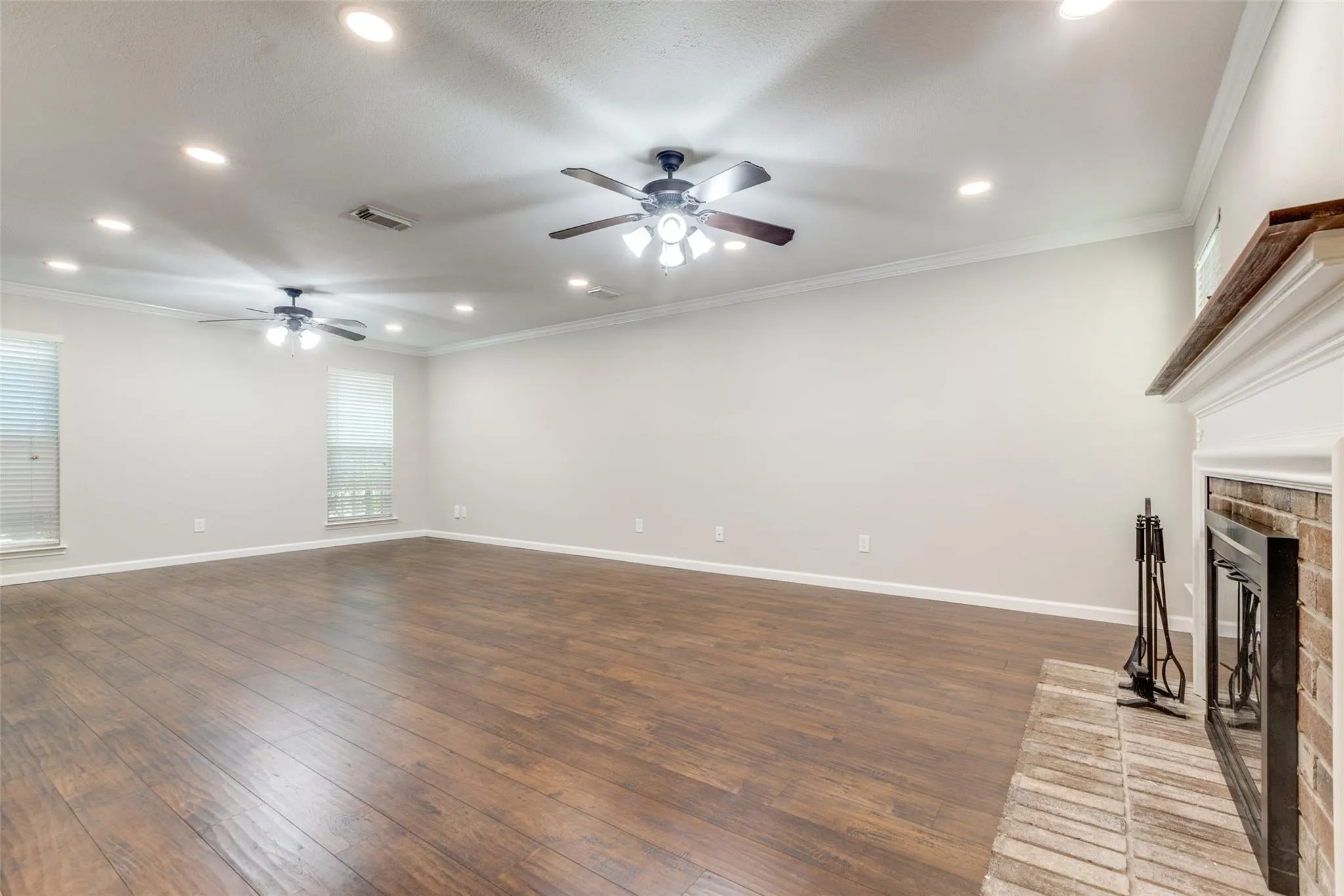 7 White Bark Place